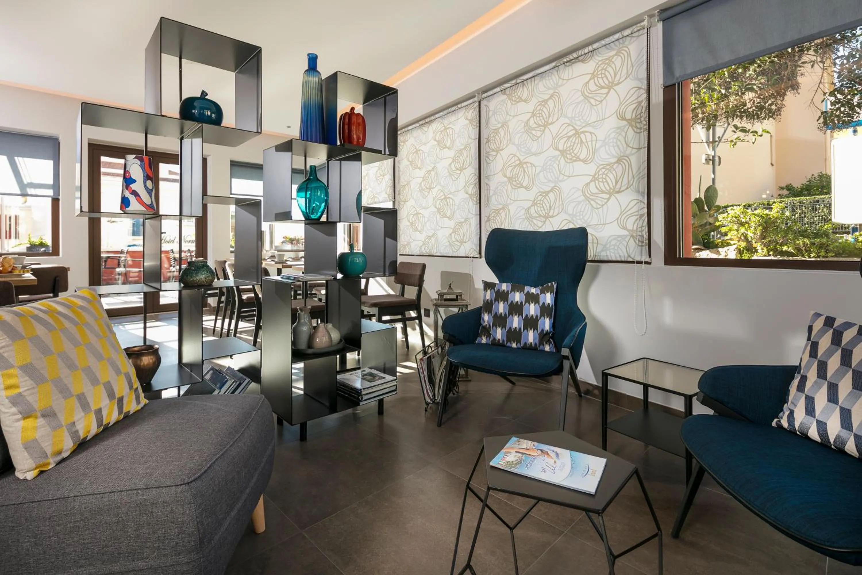 Property building in Hotel Miramar