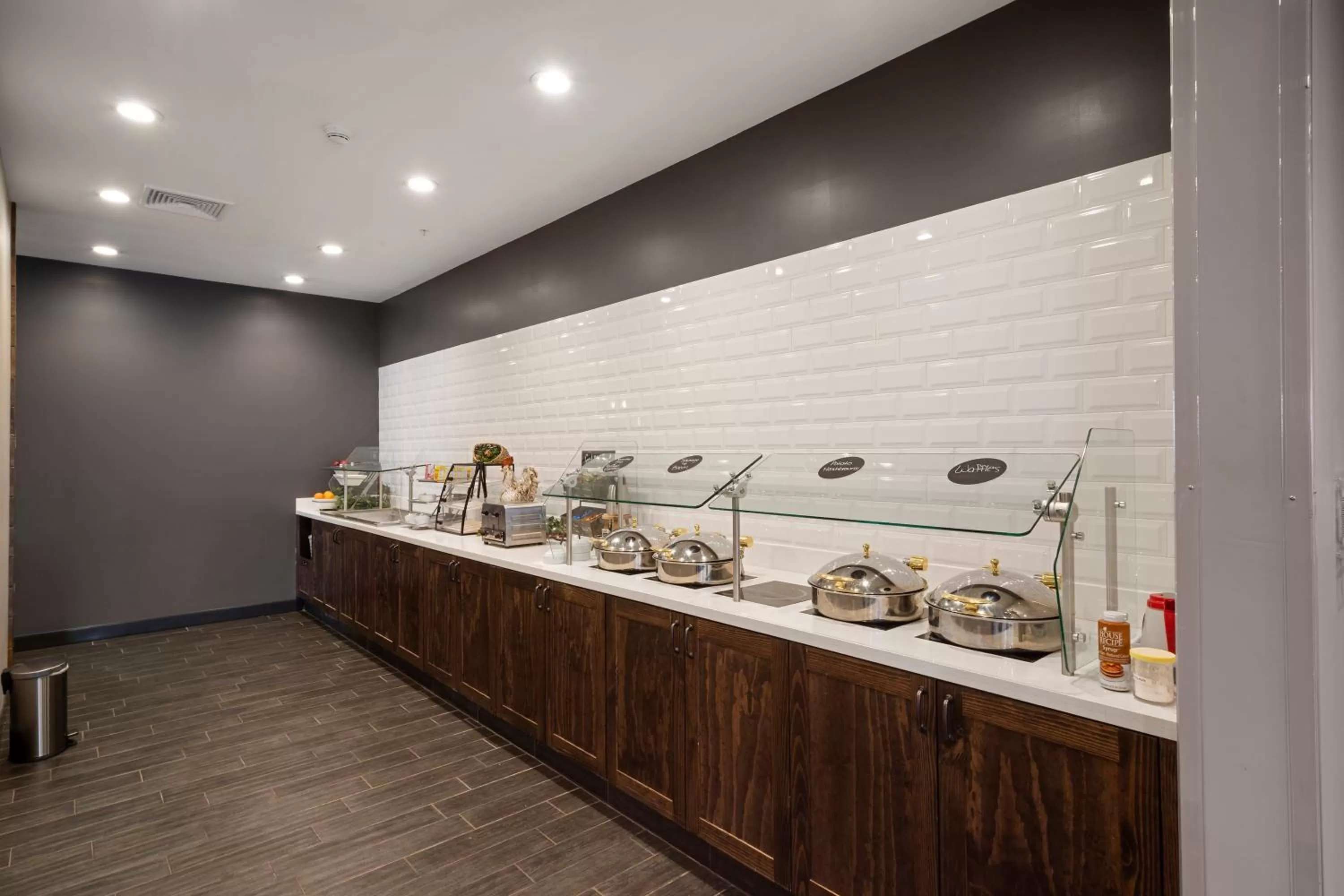 Restaurant/places to eat in Holiday Inn & Suites Decatur-Forsyth by IHG