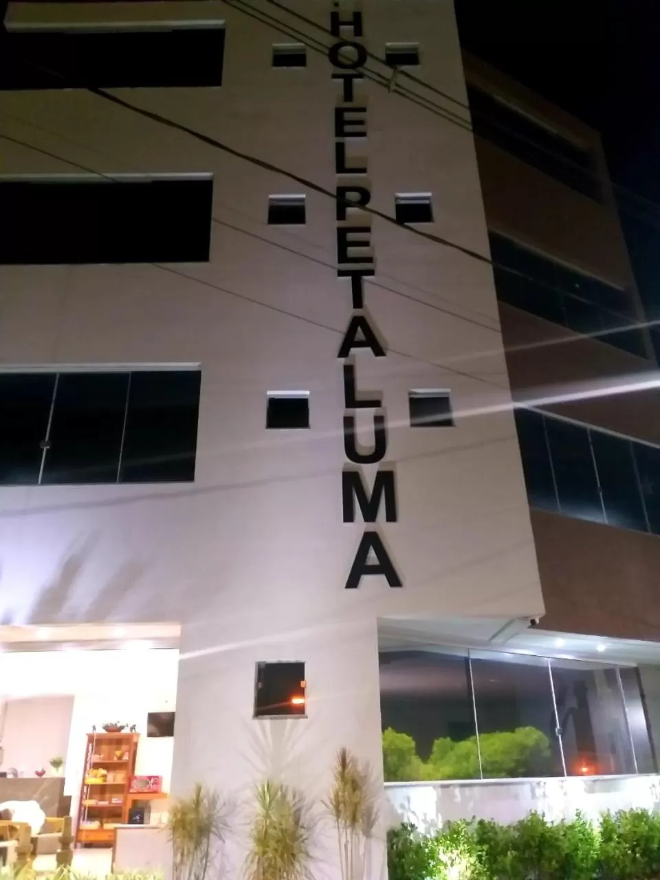 Property Building in Hotel Petaluma Piumhi