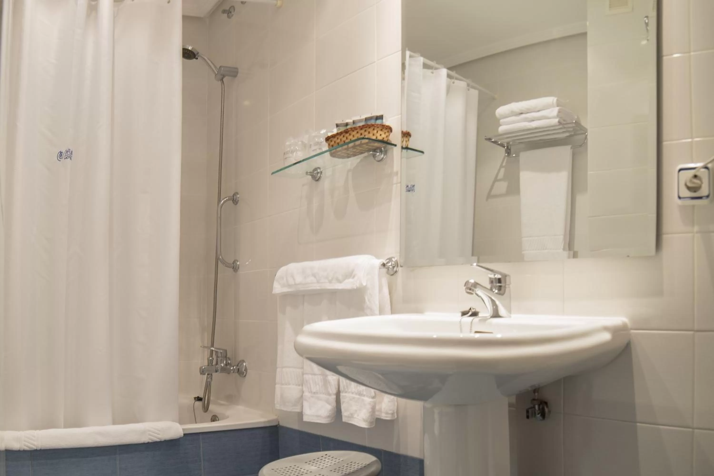 Superior Double Room in Hotel Castelao