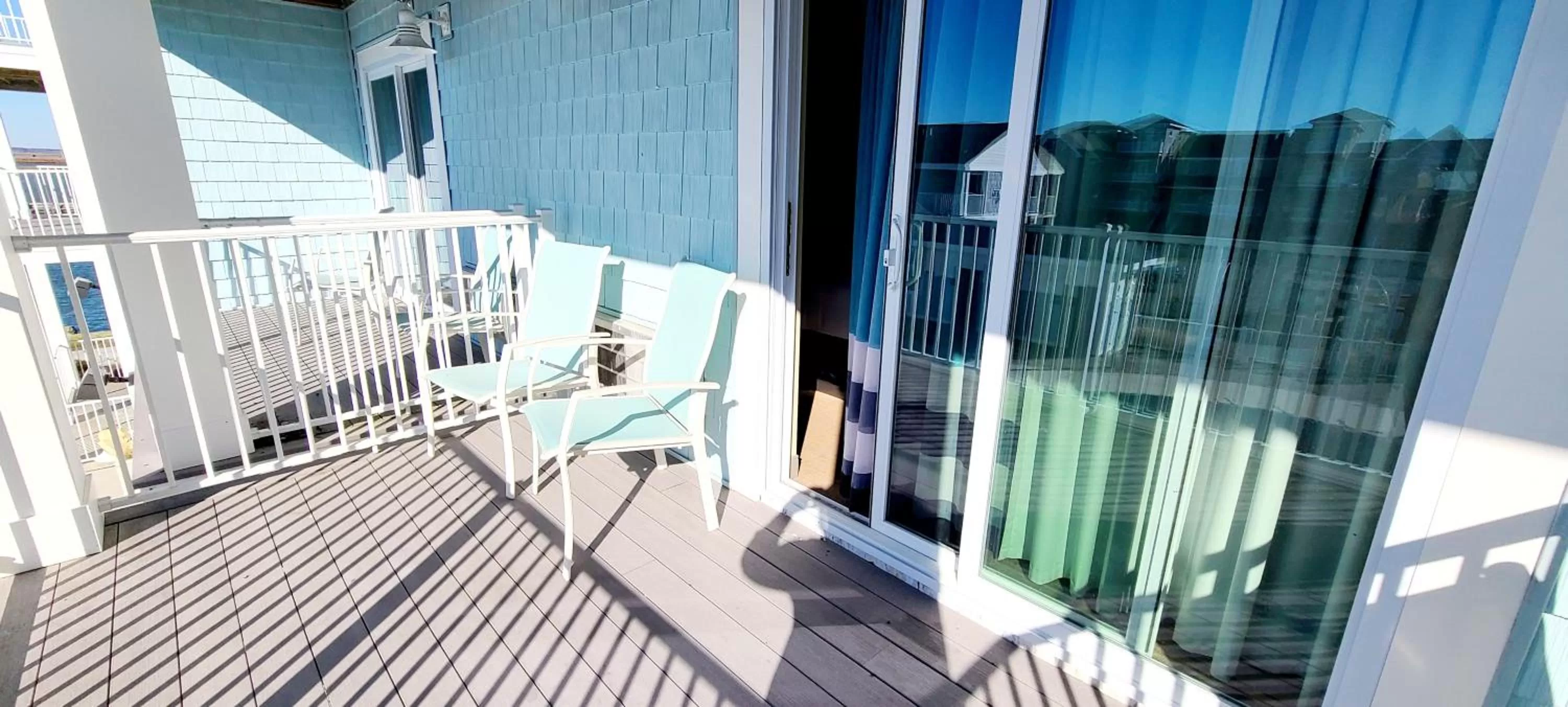 Patio in Marina Bay Hotel & Suites, an Ascend Collection Hotel