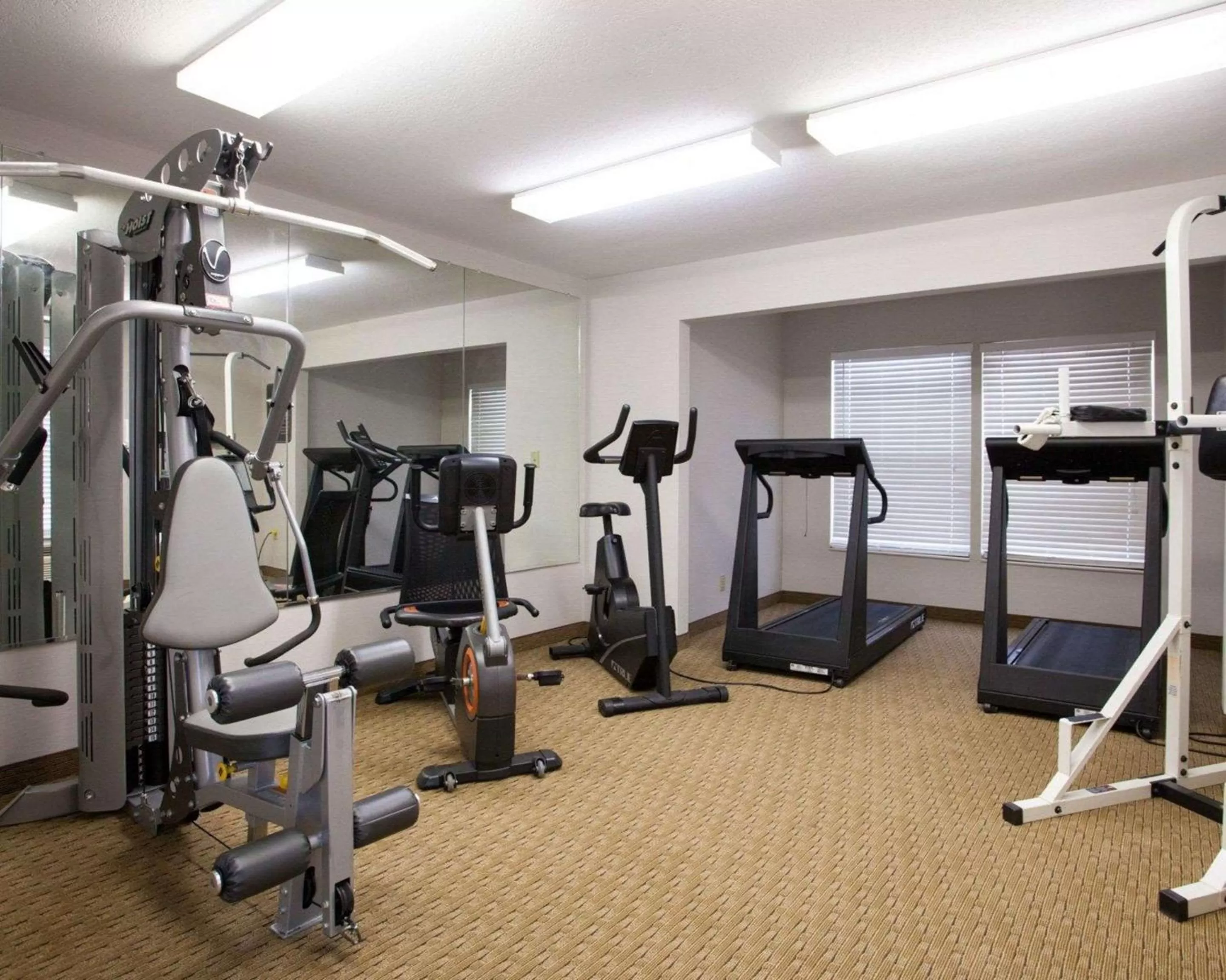 Fitness centre/facilities in Quality Inn & Suites I-40 East
