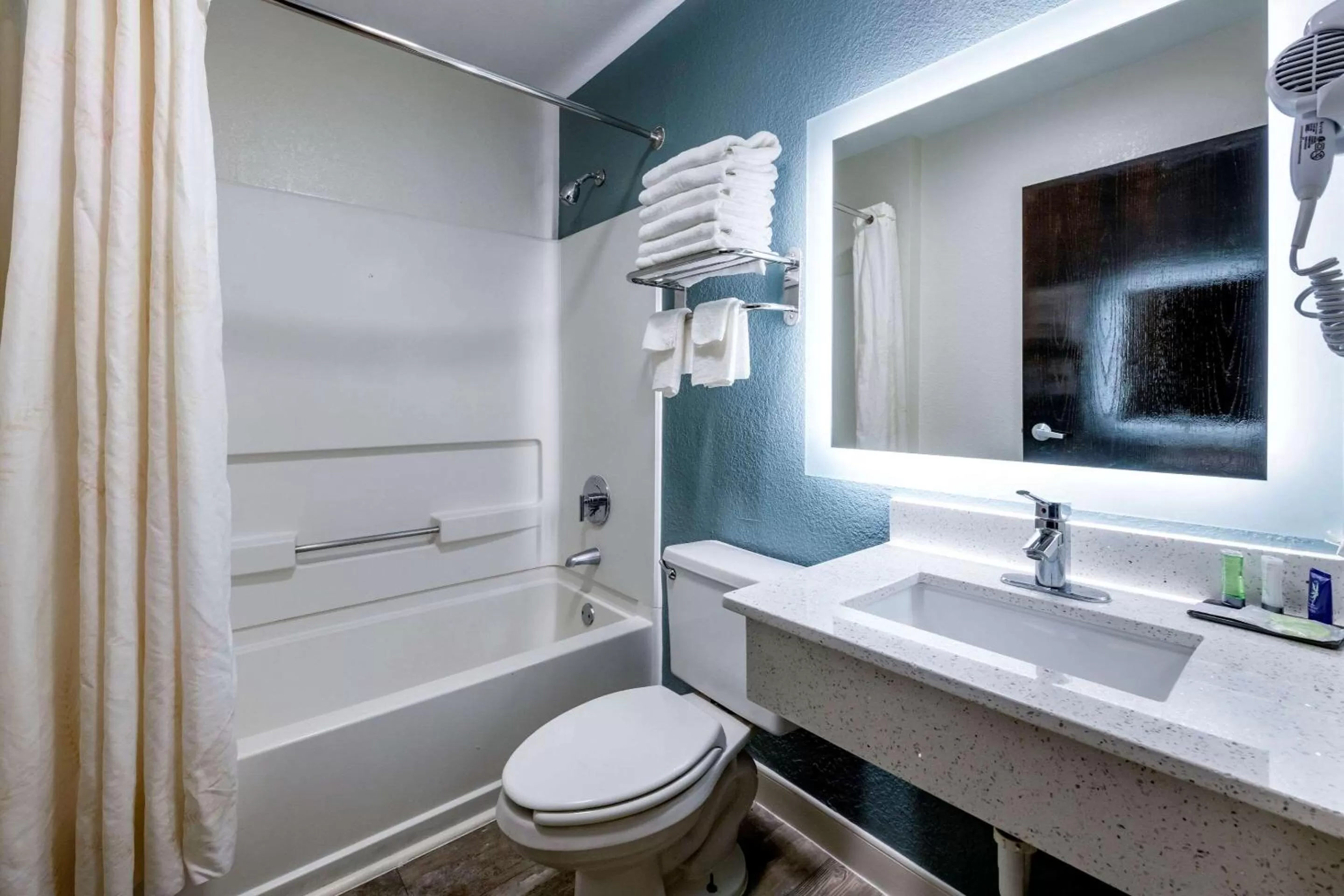 Bedroom in Sleep Inn Jacksonville Airport