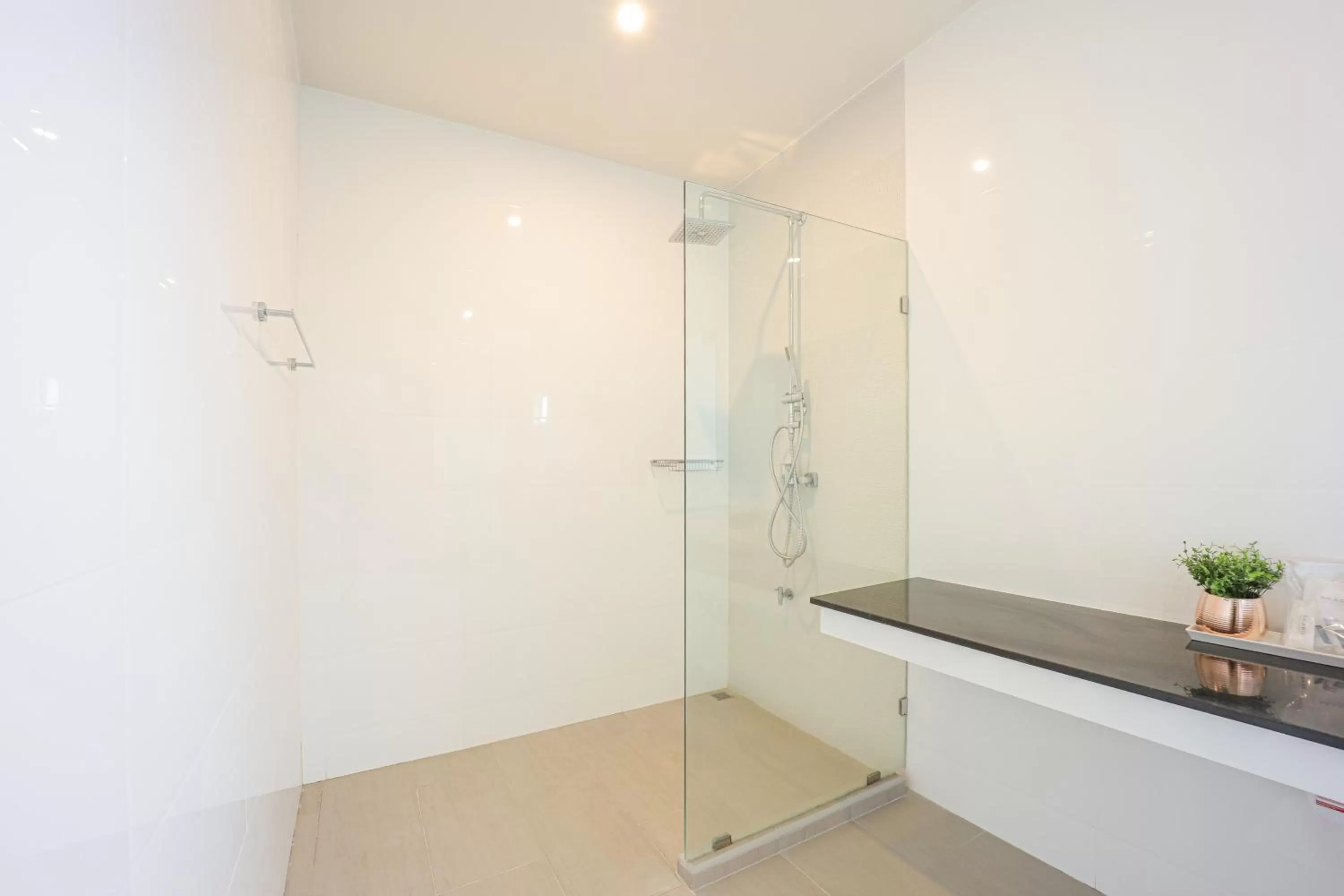 Bathroom in AKARD Private Villas Sattahip