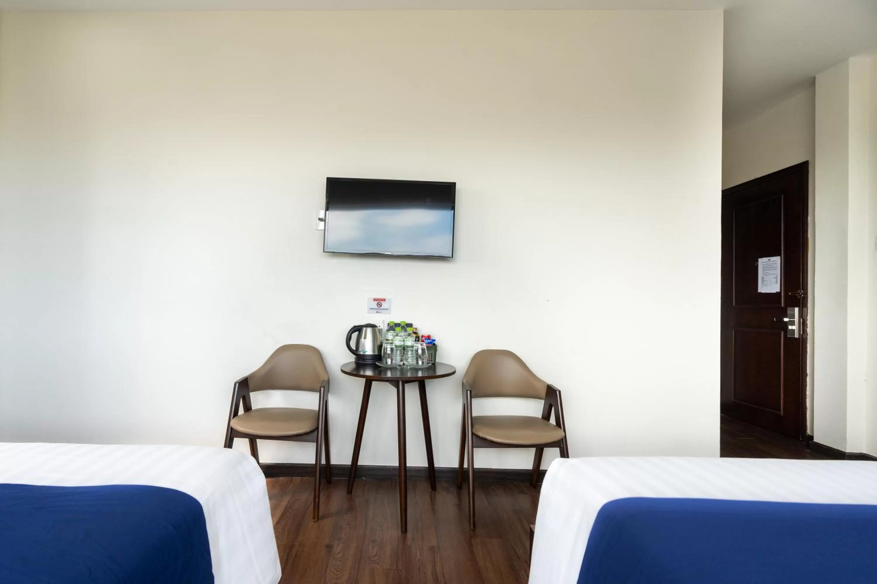 Bed in Central Hotel by Joi Hospitality