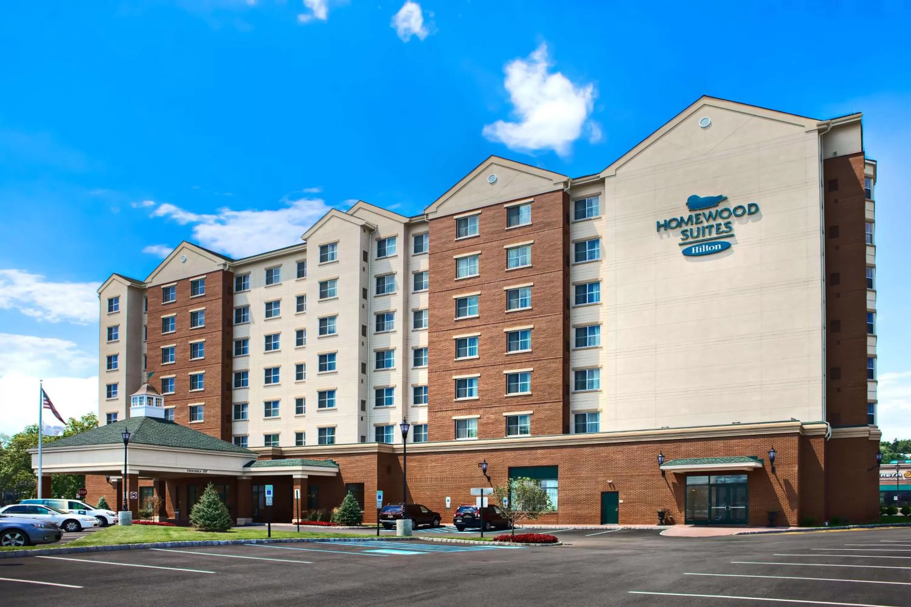 Property building in Homewood Suites by Hilton East Rutherford - Meadowlands, NJ