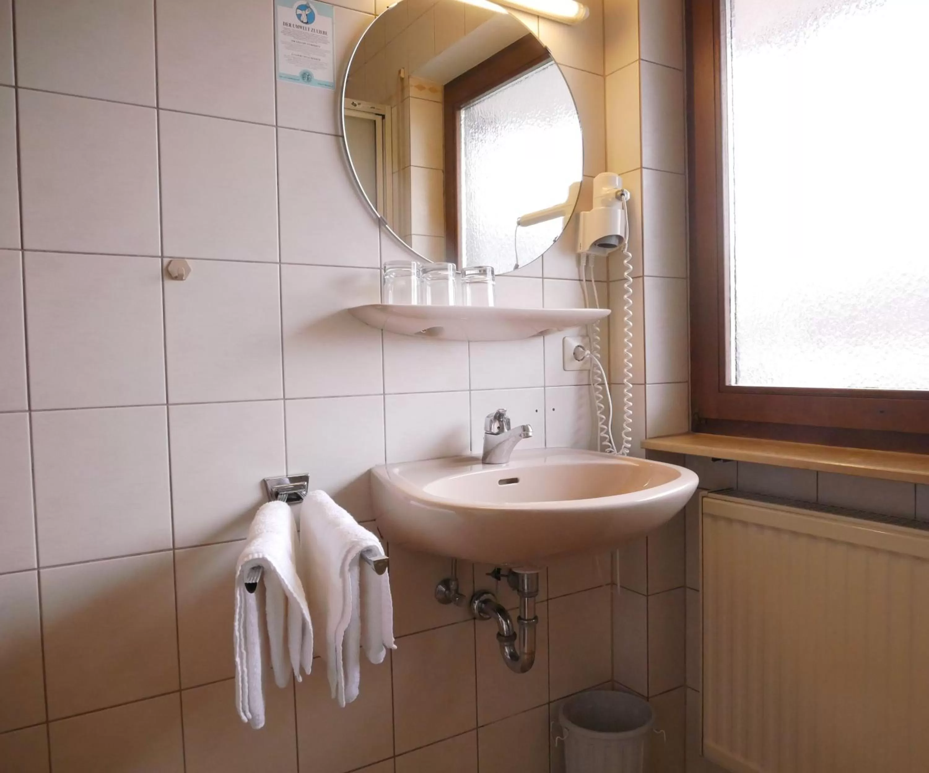 Bathroom in Gasthaus Engel