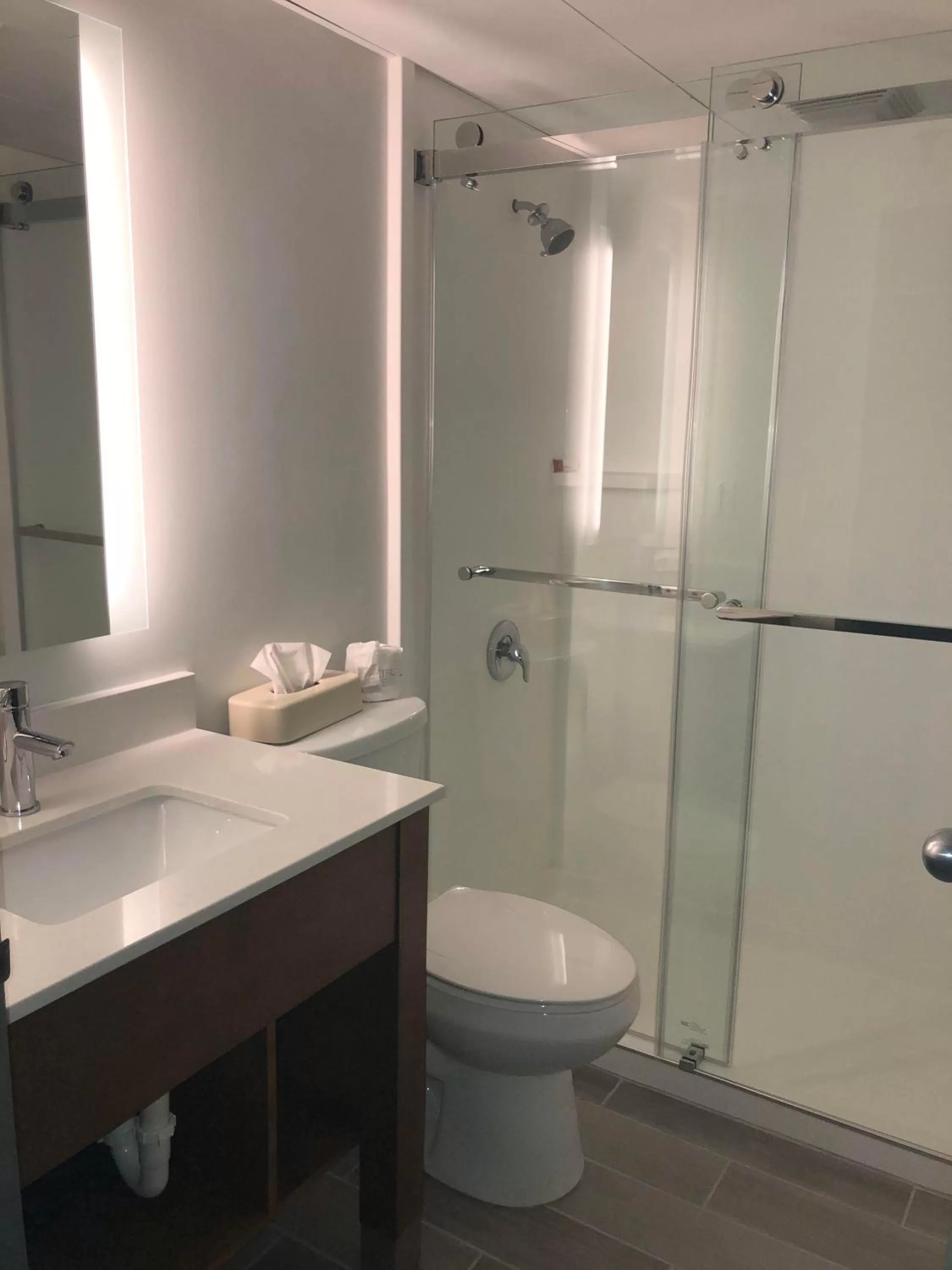 Bathroom in Super 8 by Wyndham Manchester Airport