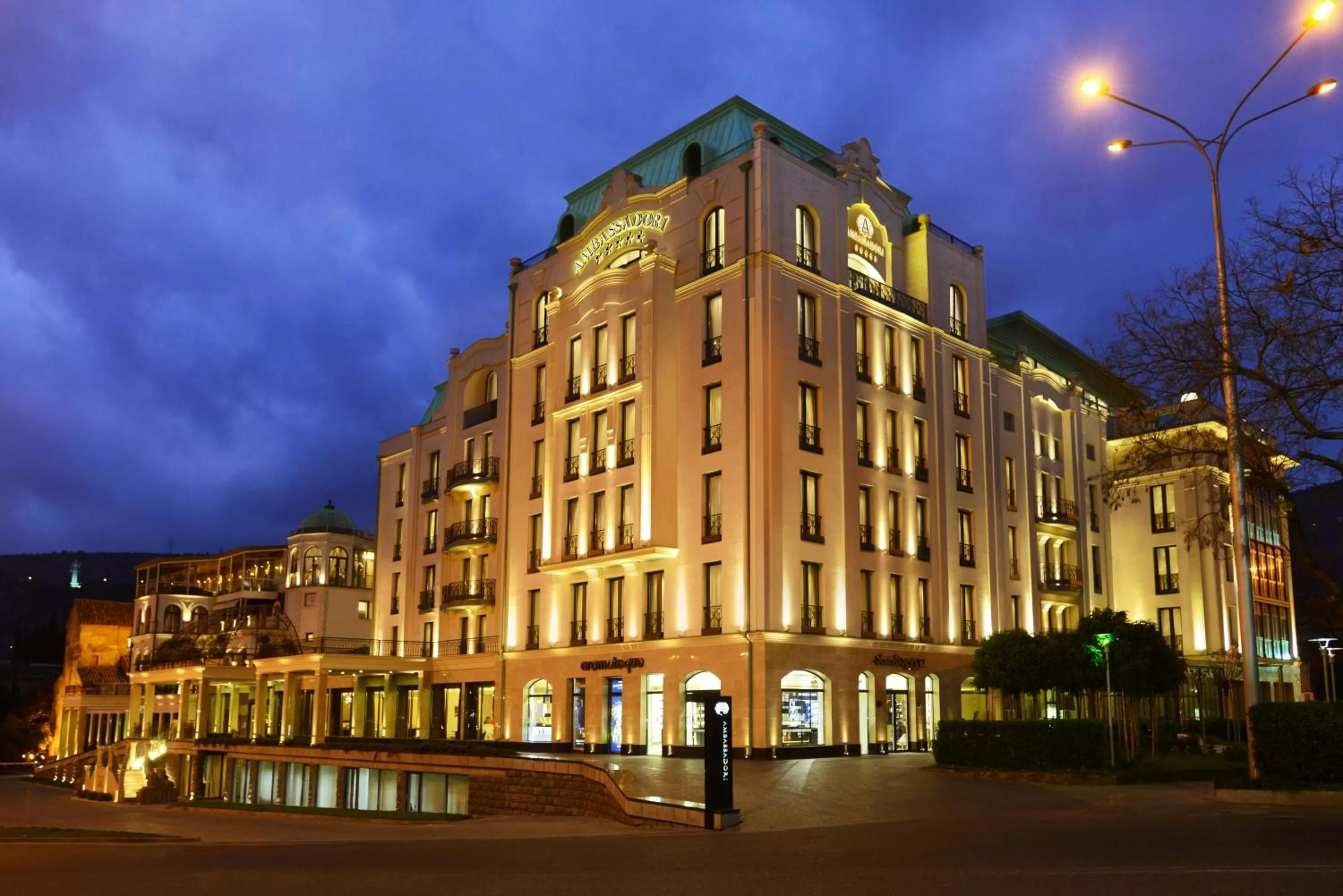 Property building in Ambassadori Tbilisi Hotel