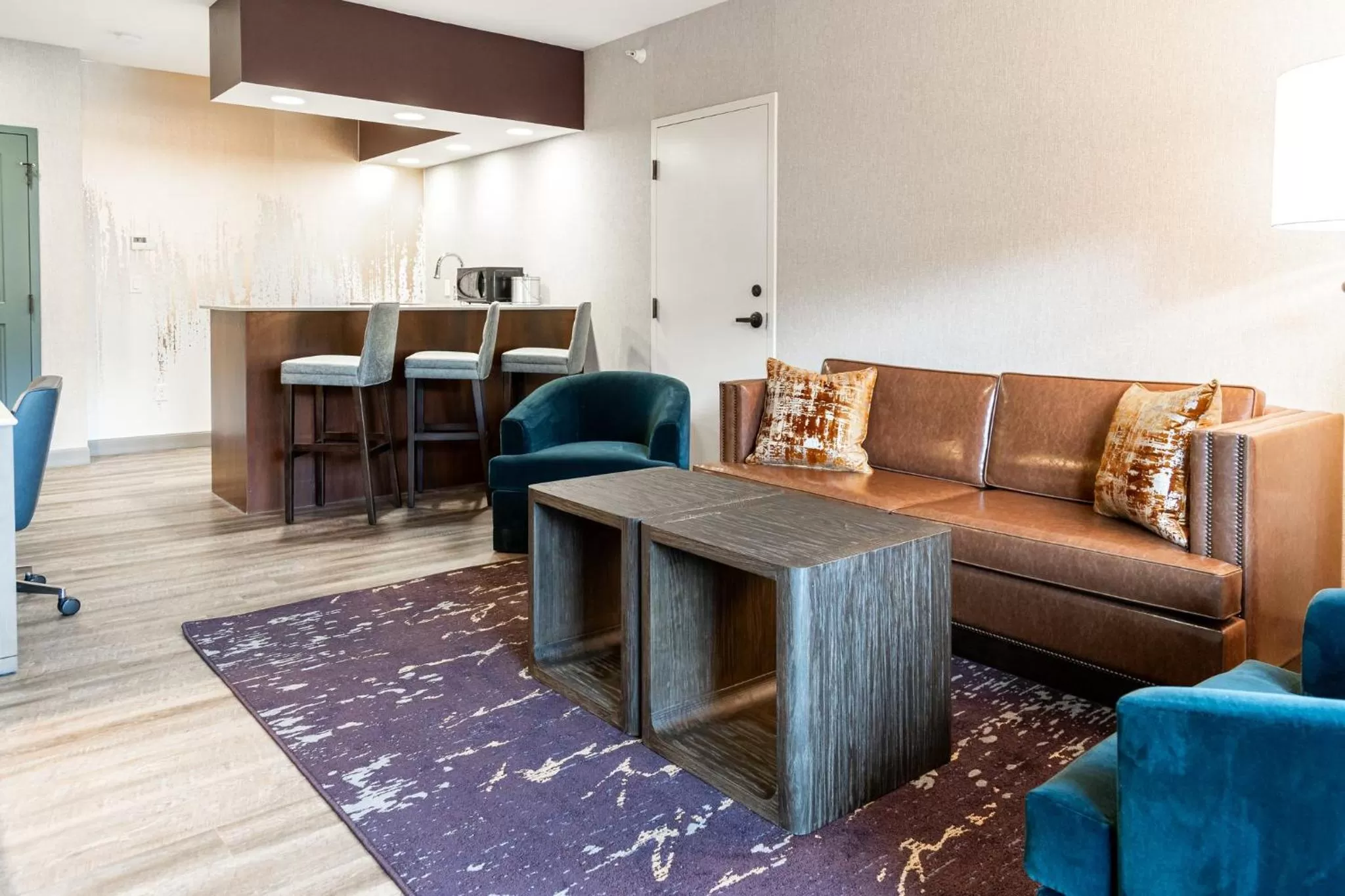 Photo of the whole room in Holiday Inn Resort Deadwood Mountain Grand by IHG