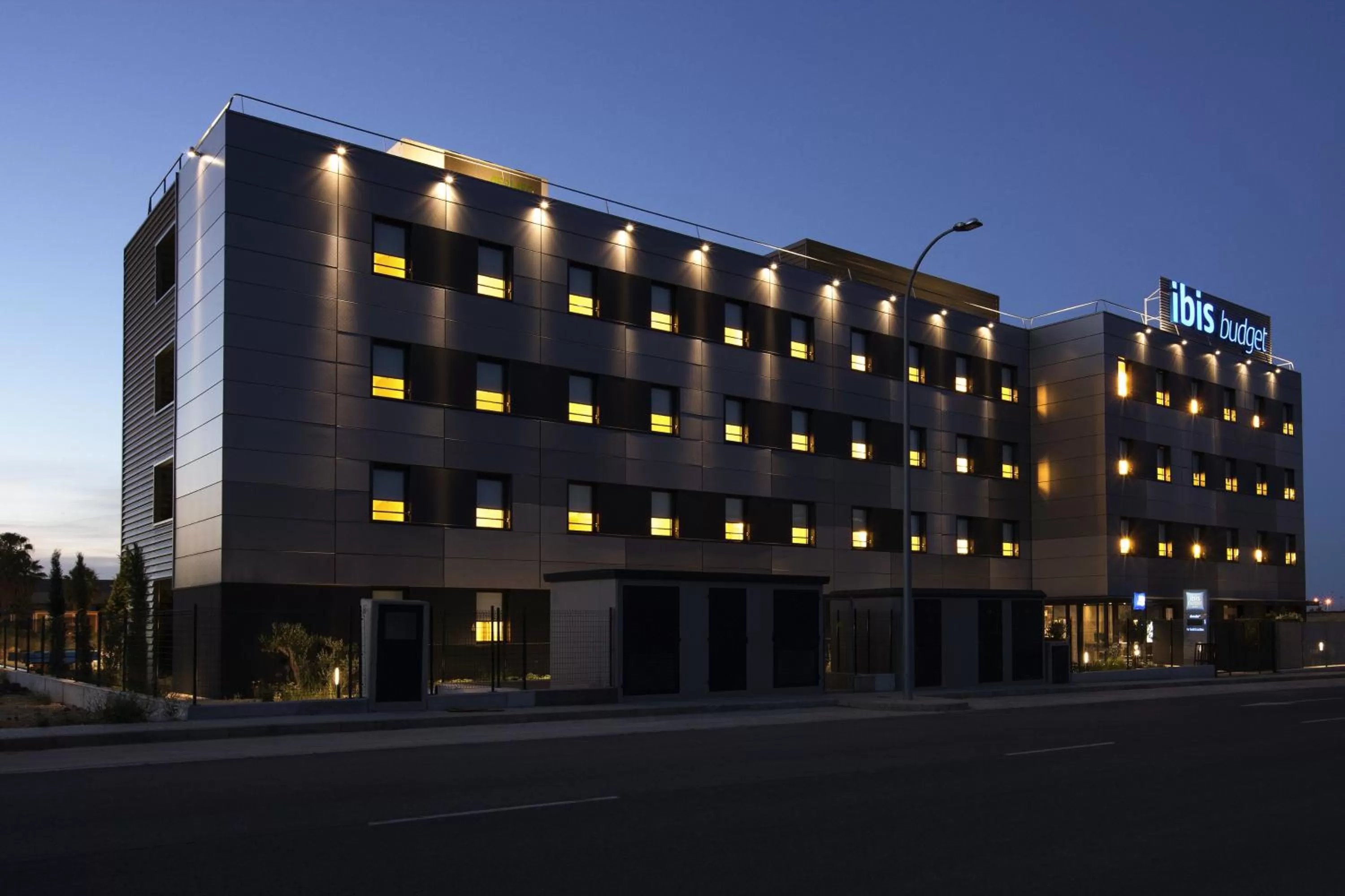 Property building in Ibis Budget Valencia Alcasser