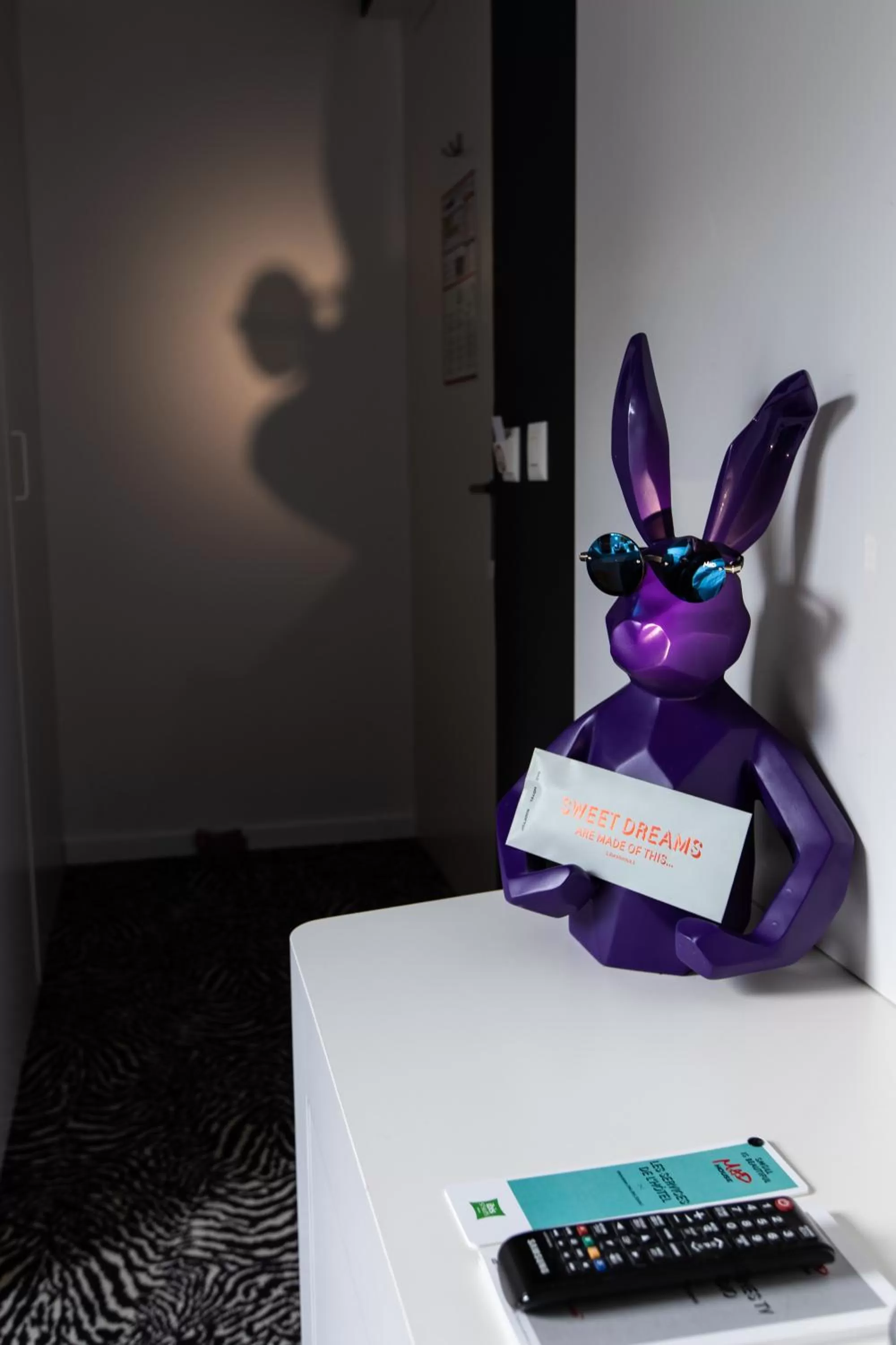 Decorative detail in ibis Styles Lausanne Center MadHouse