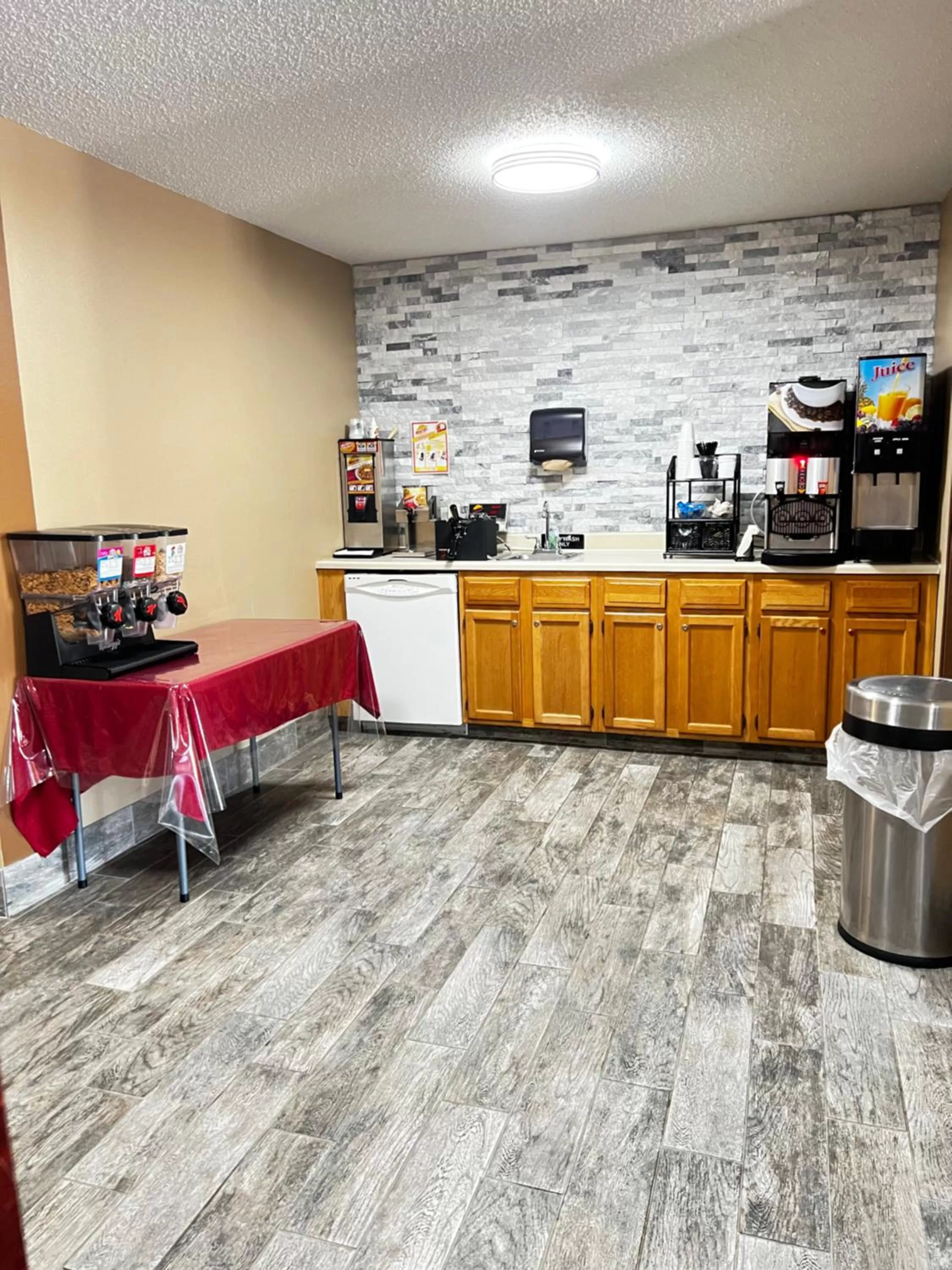 Designer Inn and Suites