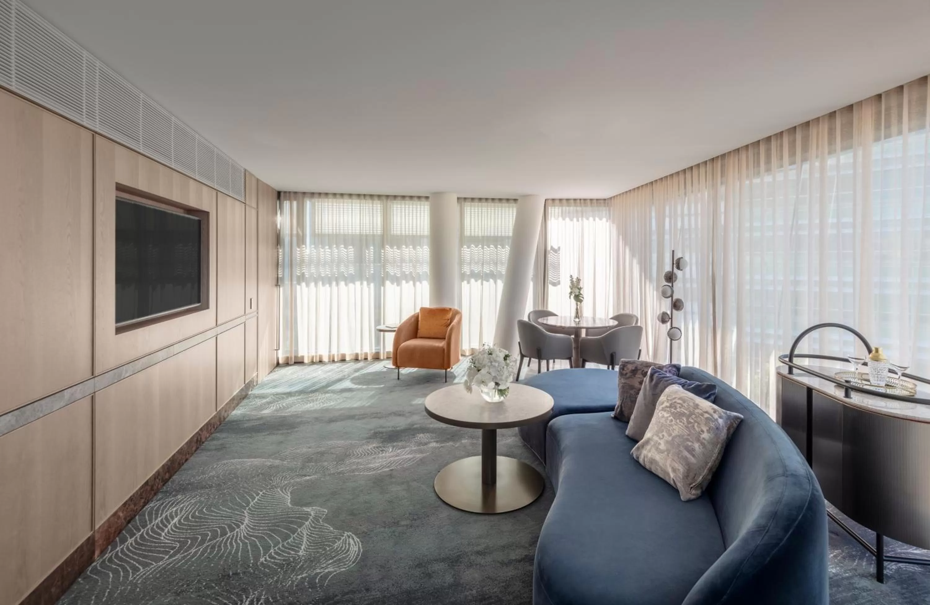 The Darling at The Star