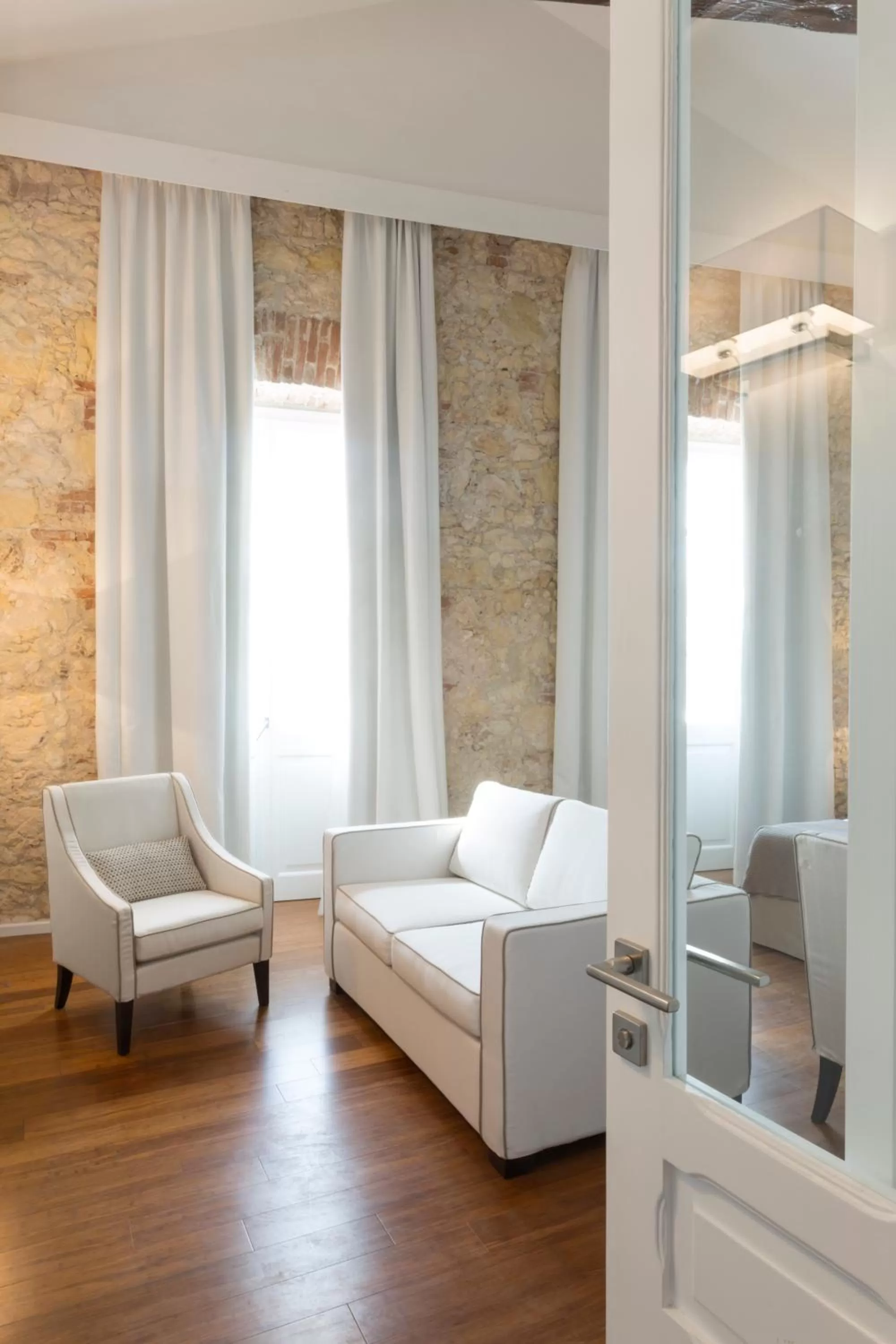 Photo of the whole room in Hotel Villa Fanny