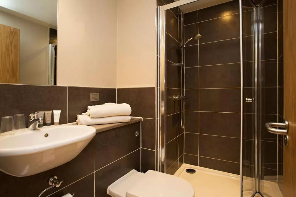 Britannia Study Hotel