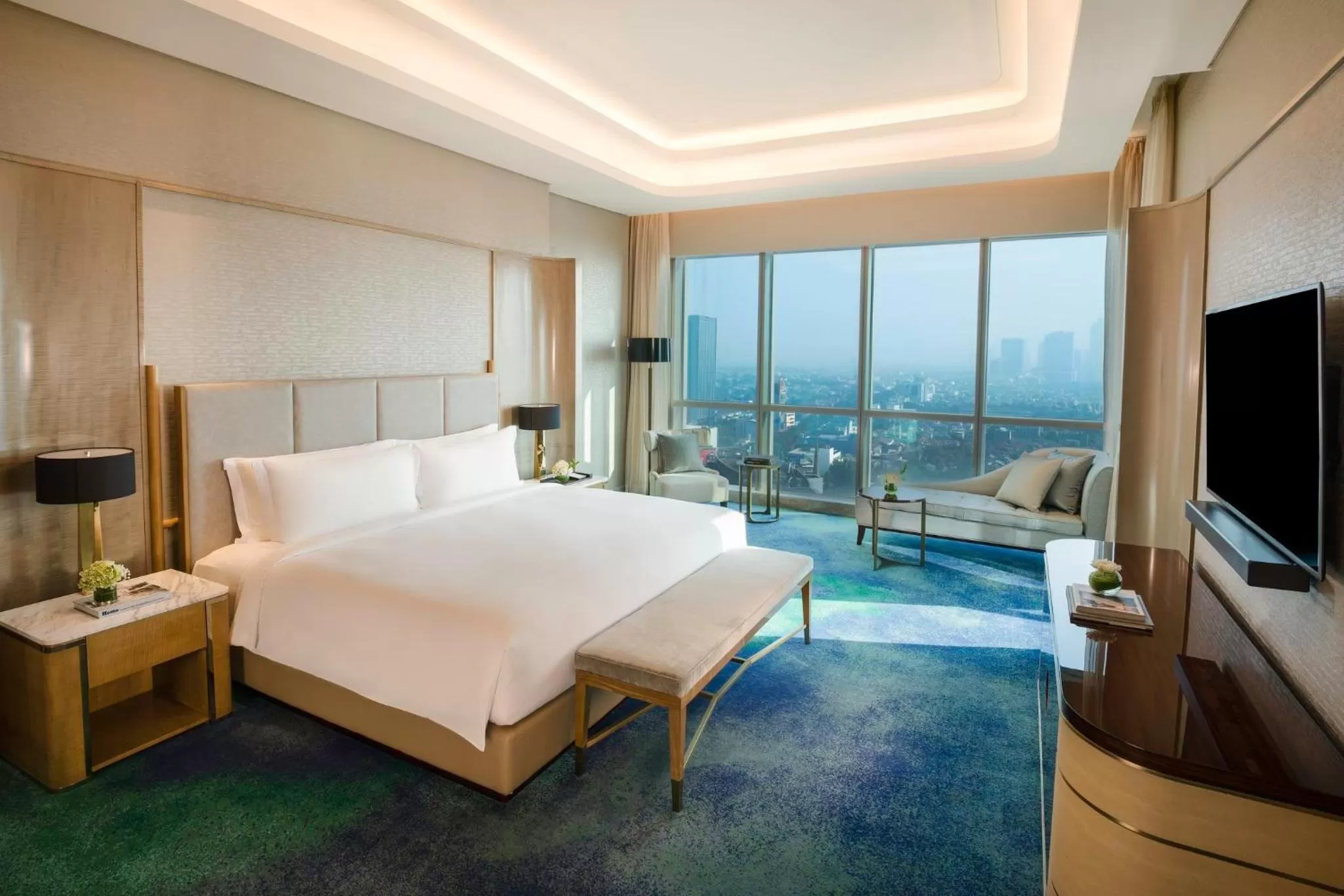 Photo of the whole room, Bed in InterContinental Hotels Jakarta Pondok Indah by IHG