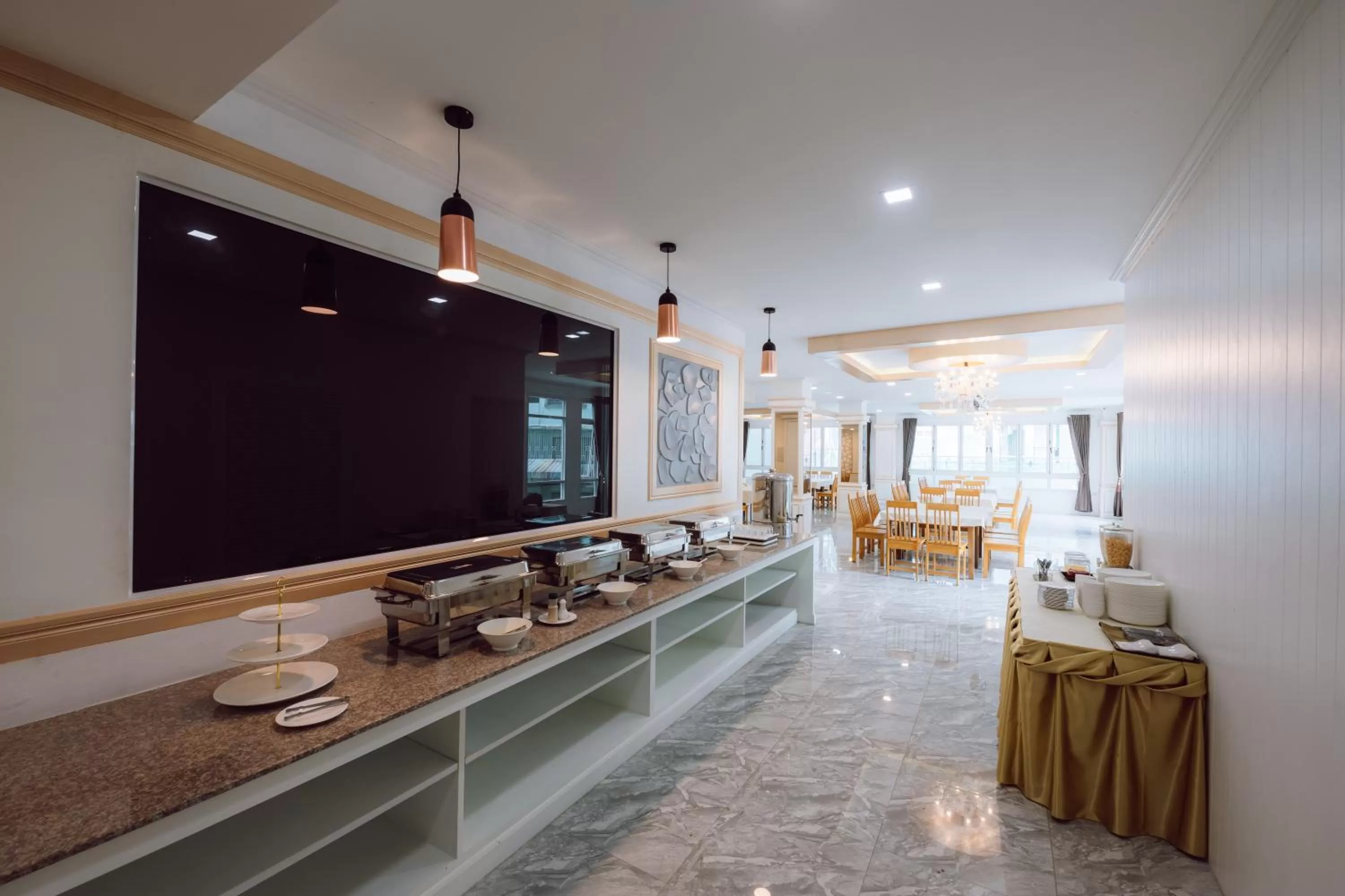 Food and drinks in Morakot Twin Chumphon