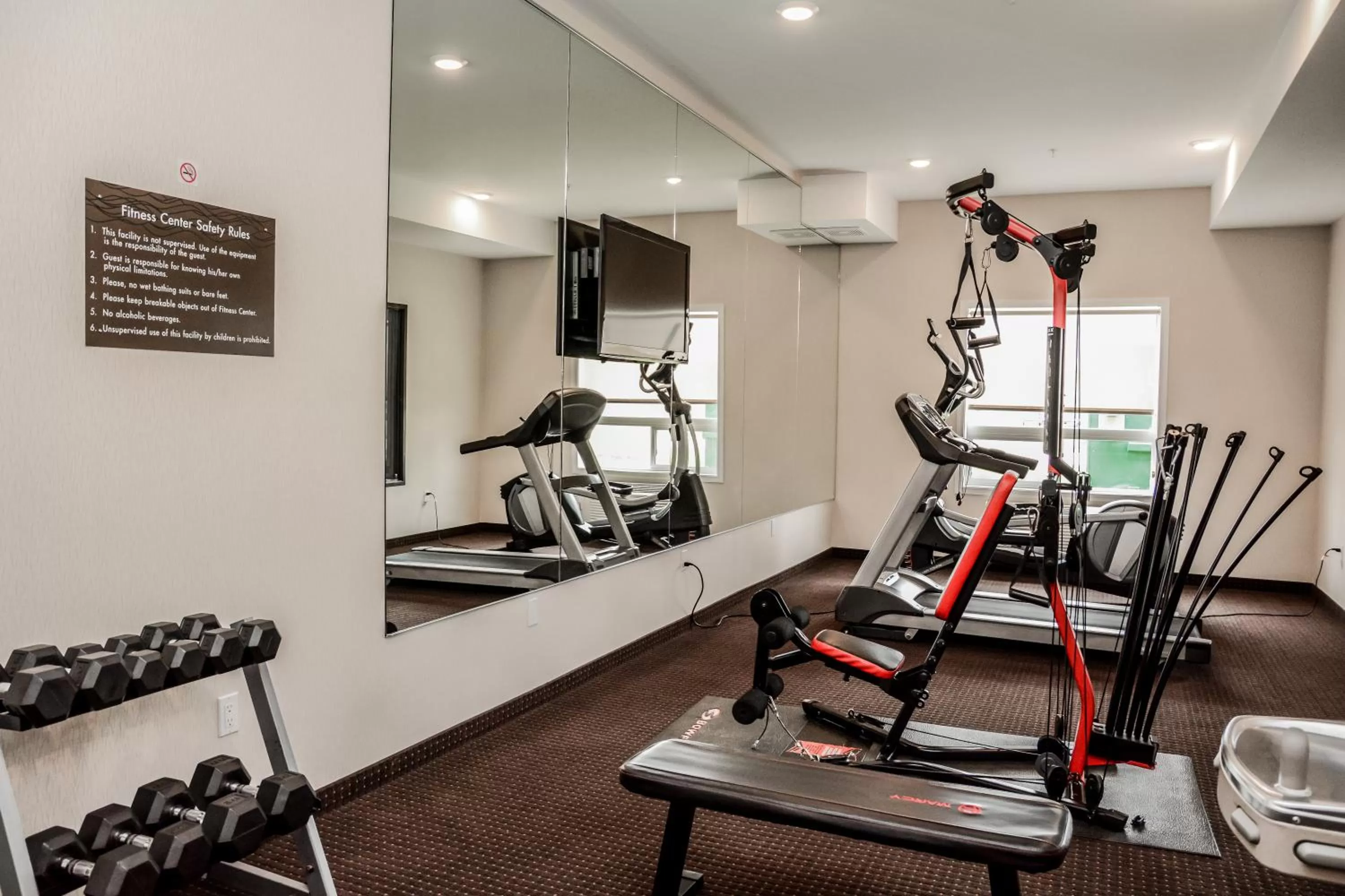 Fitness centre/facilities in Comfort Inn & Suites