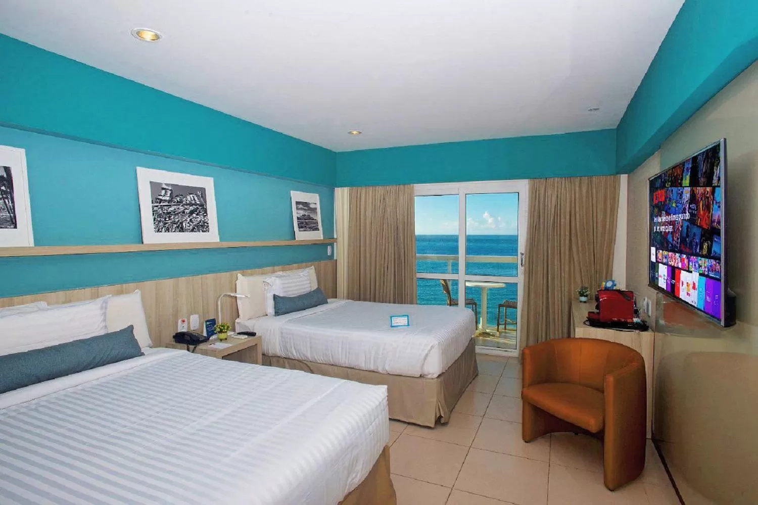 TV and multimedia, Bed in Monte Pascoal Praia Hotel Salvador