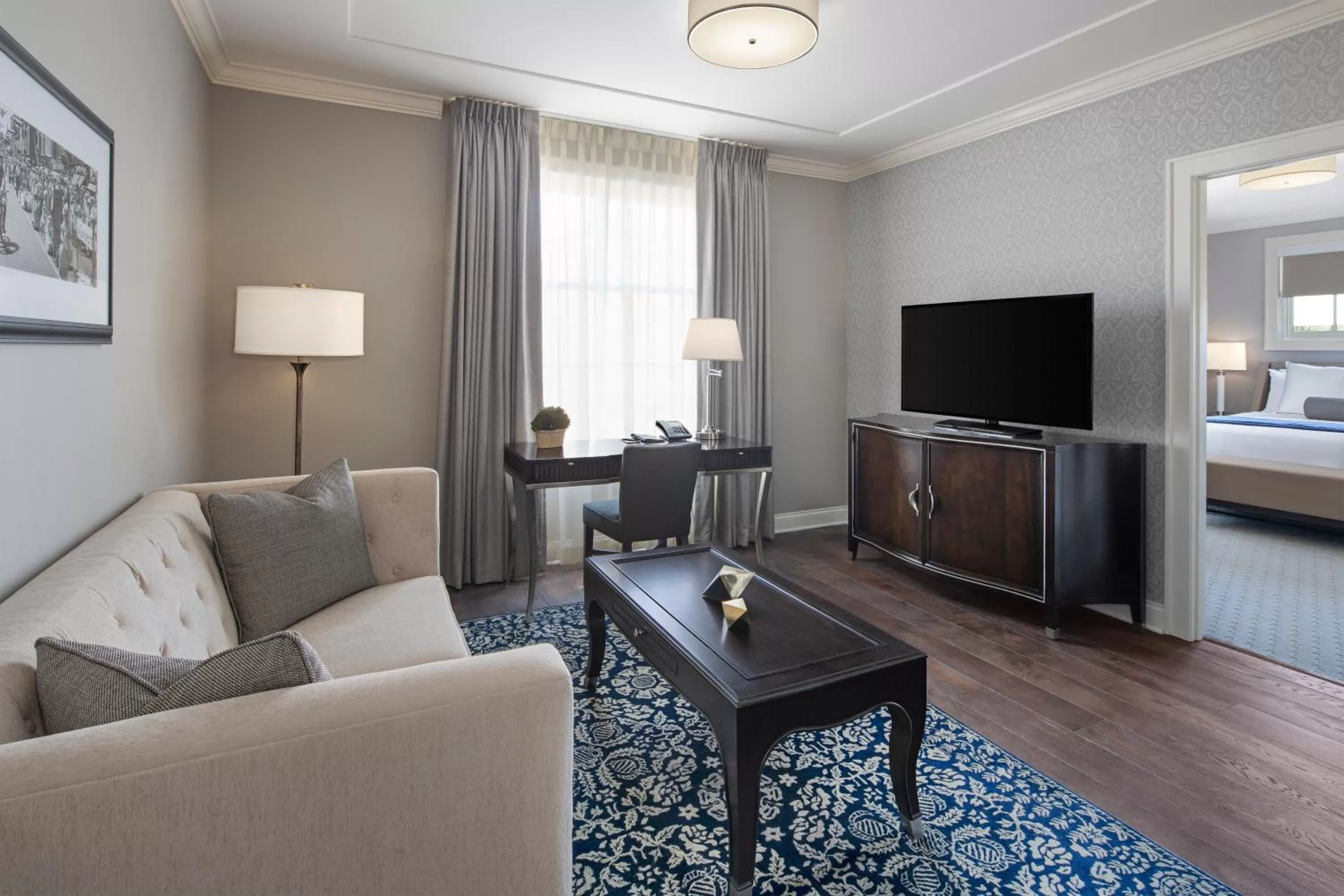 Living room, Bed in The Hancock Hotel