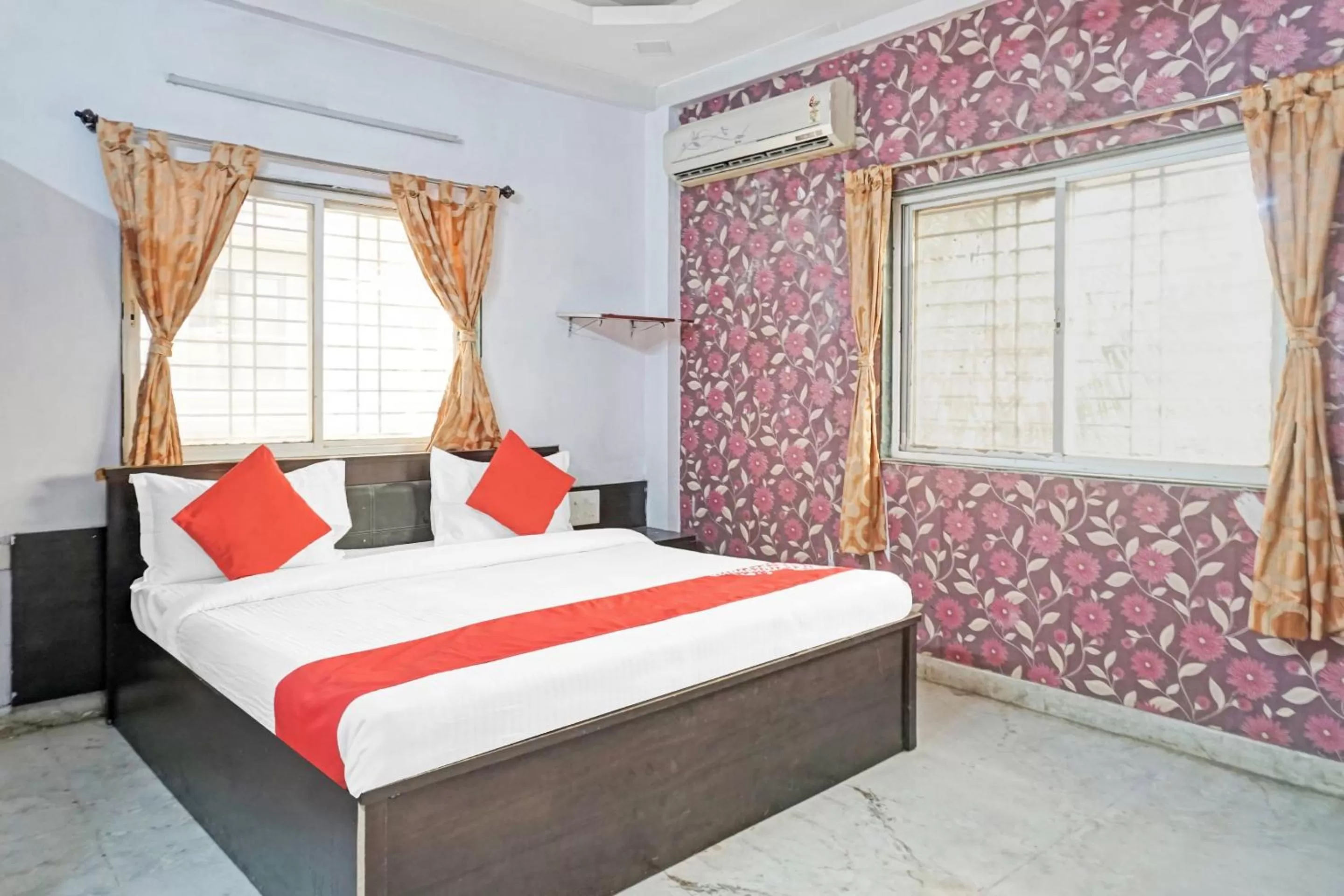 Bedroom, Bed in OYO Flagship 87488 Motel Excellency