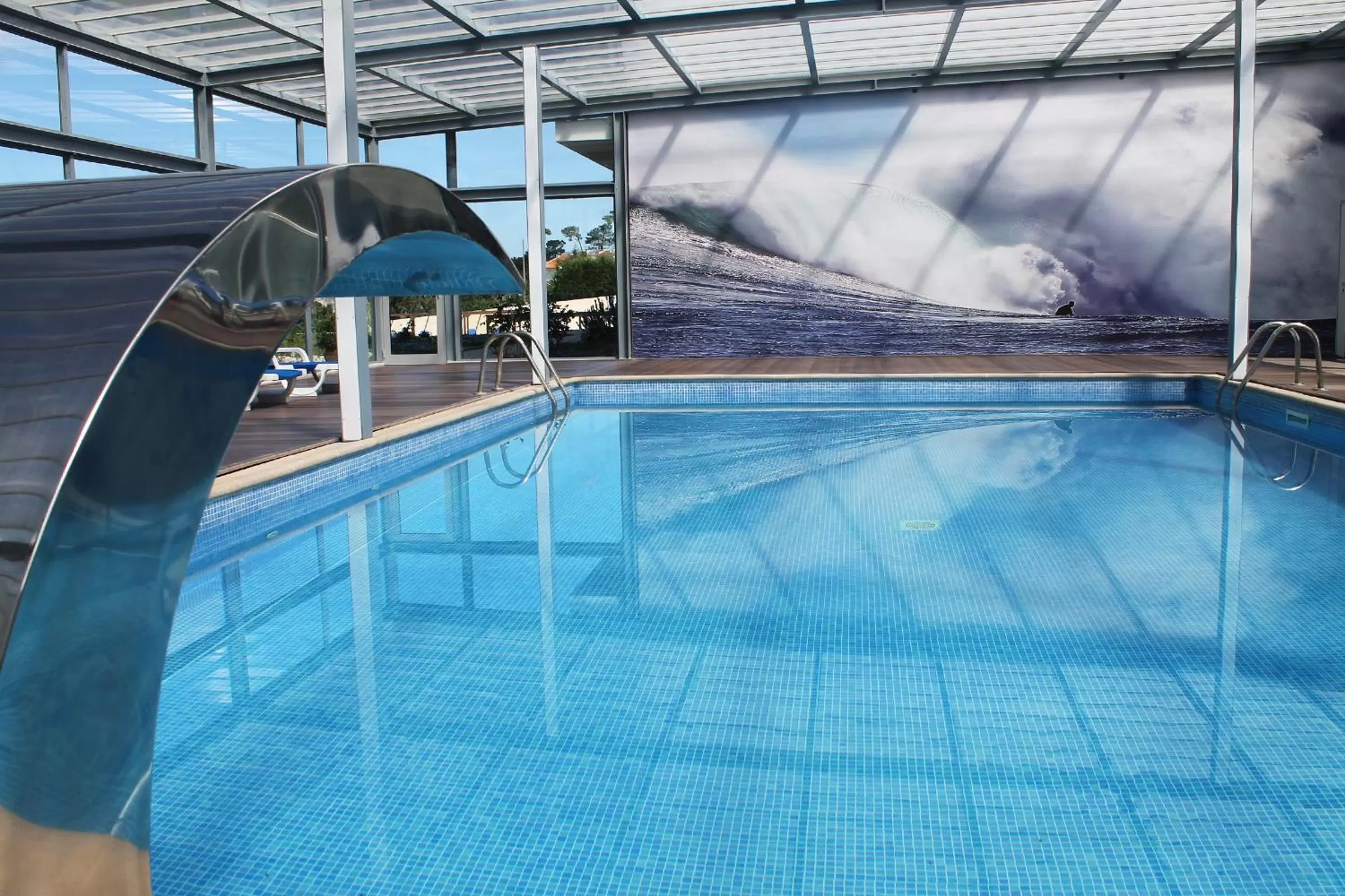 Swimming pool in Hotel Miramar Sul