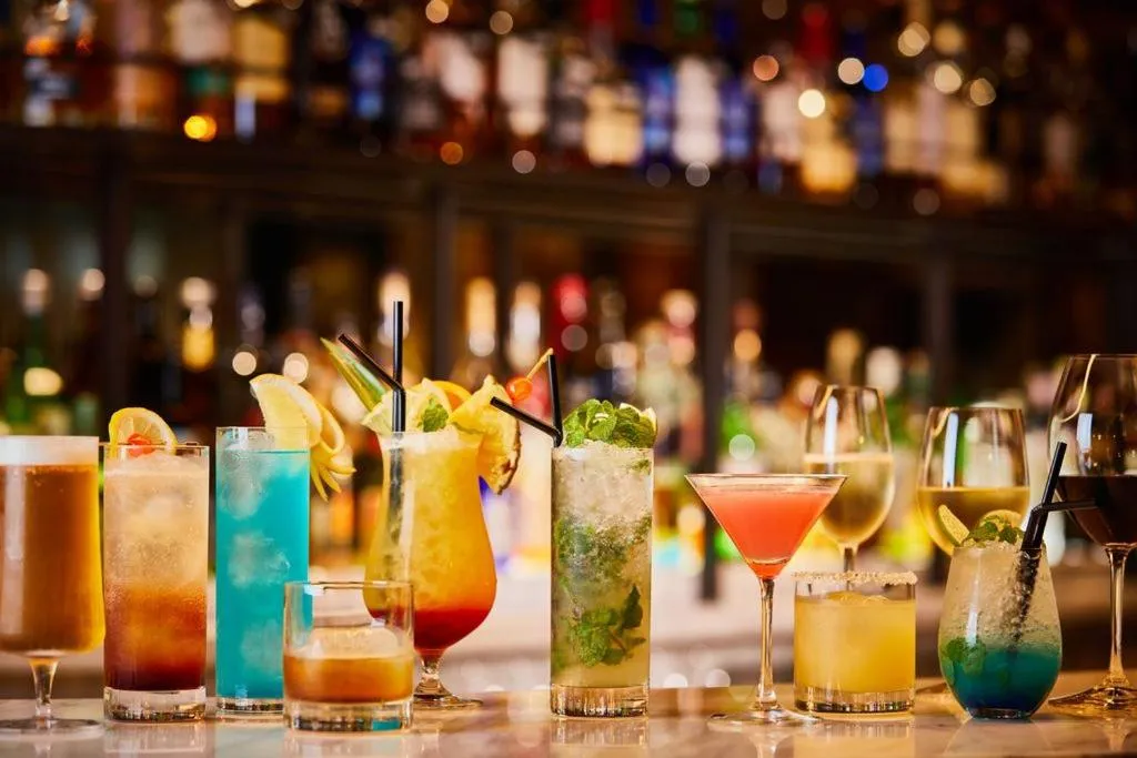 Restaurant/places to eat in Hotel Collective