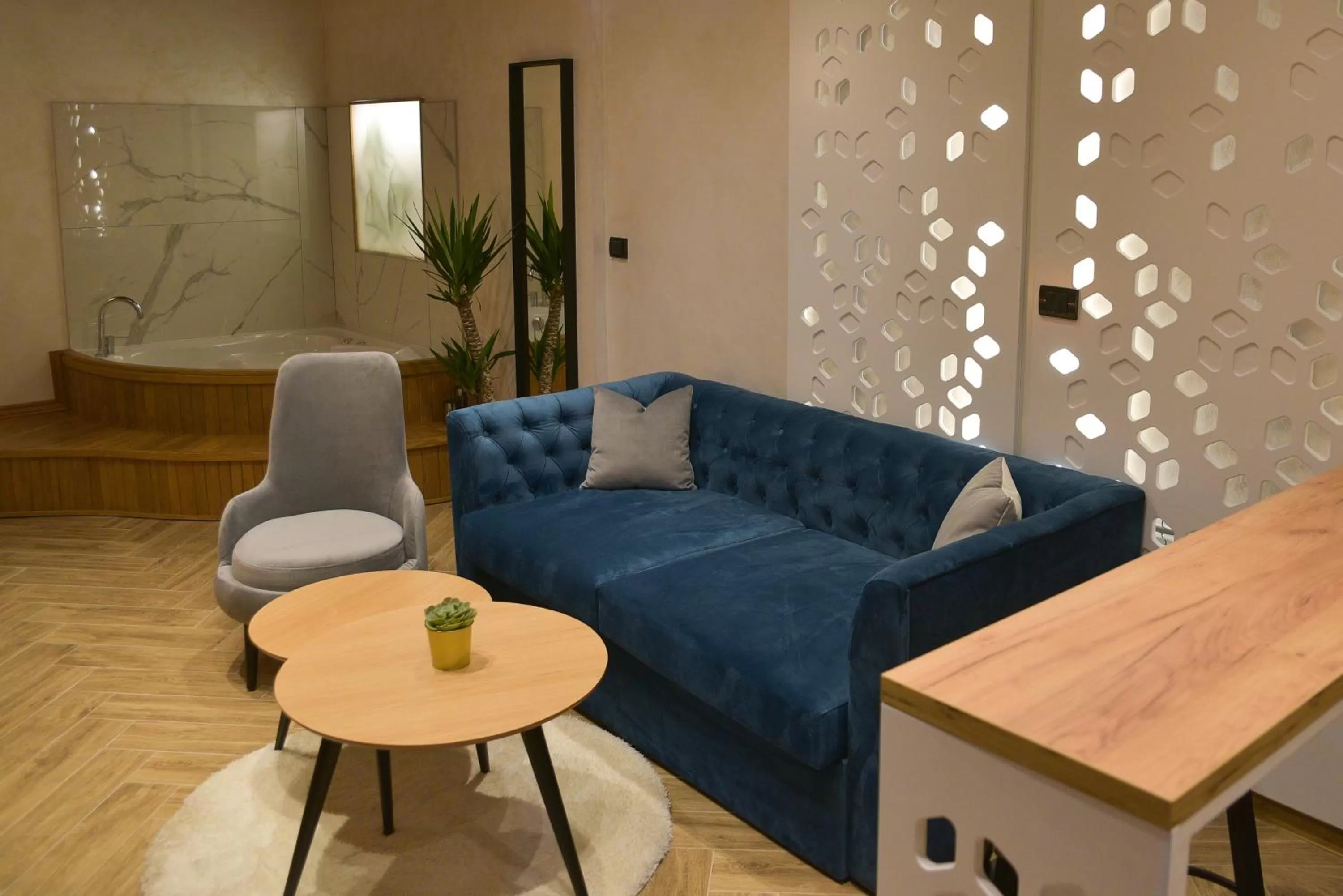 Hot Tub in Corso Rooms City Centre