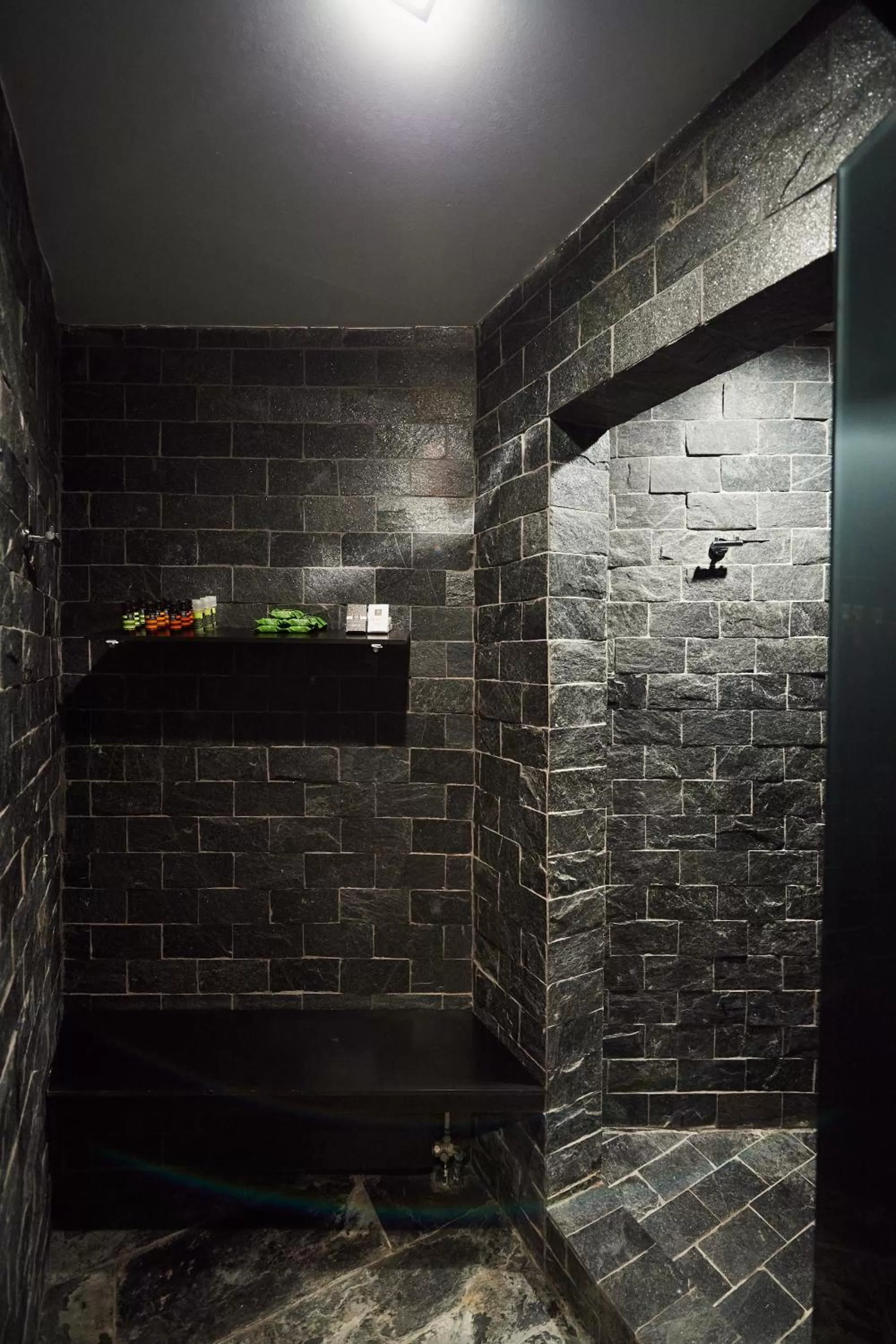 Spa and wellness centre/facilities in YOOMA Urban Lodge