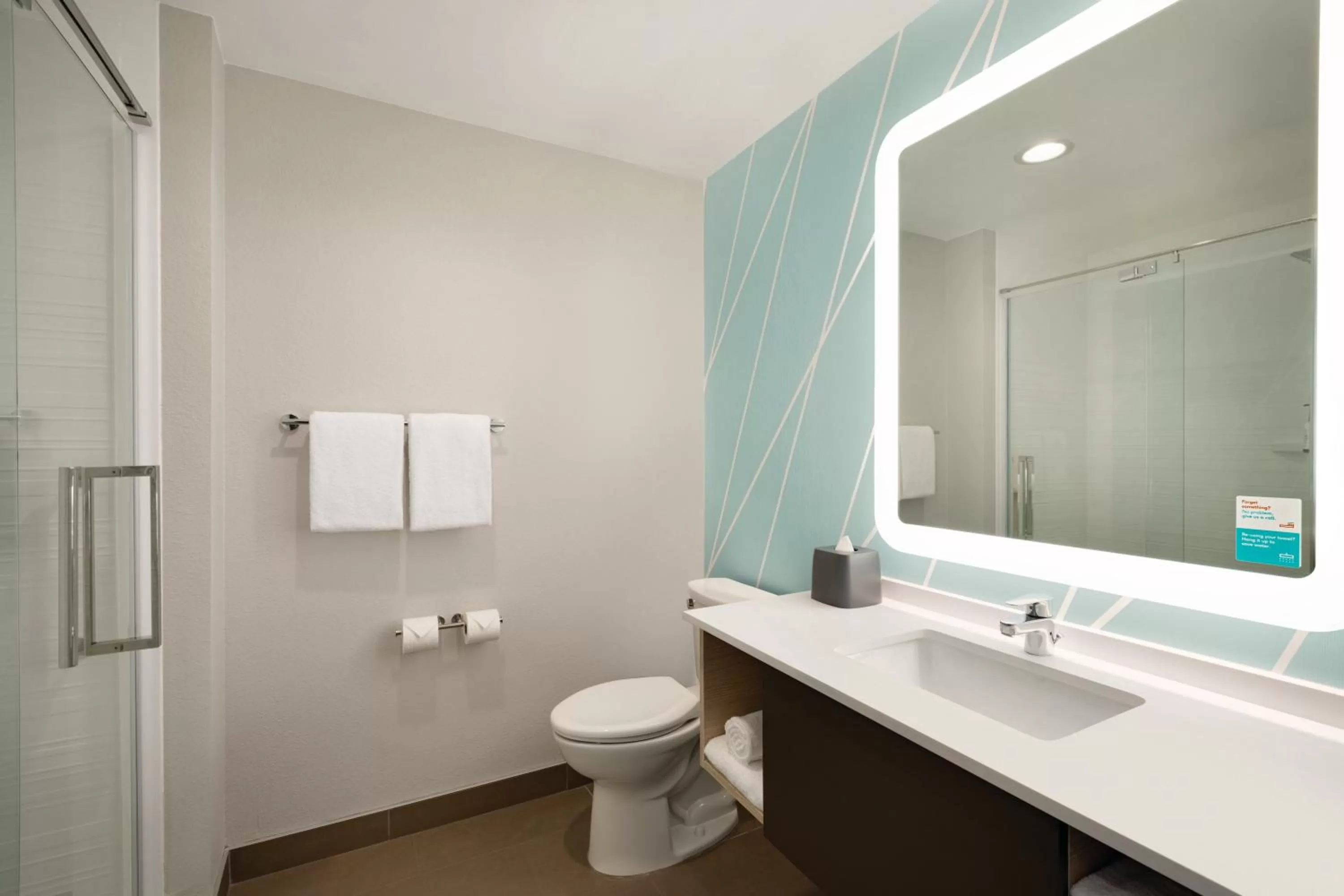 King Room - Hearing Accessible in avid hotels - Bentonville - Rogers, an IHG Hotel