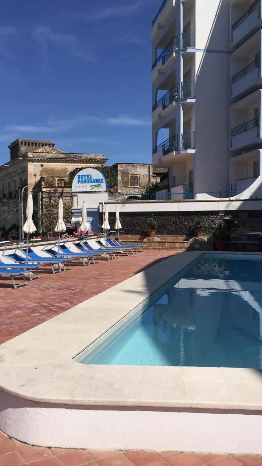 Property building in Hotel Panoramic