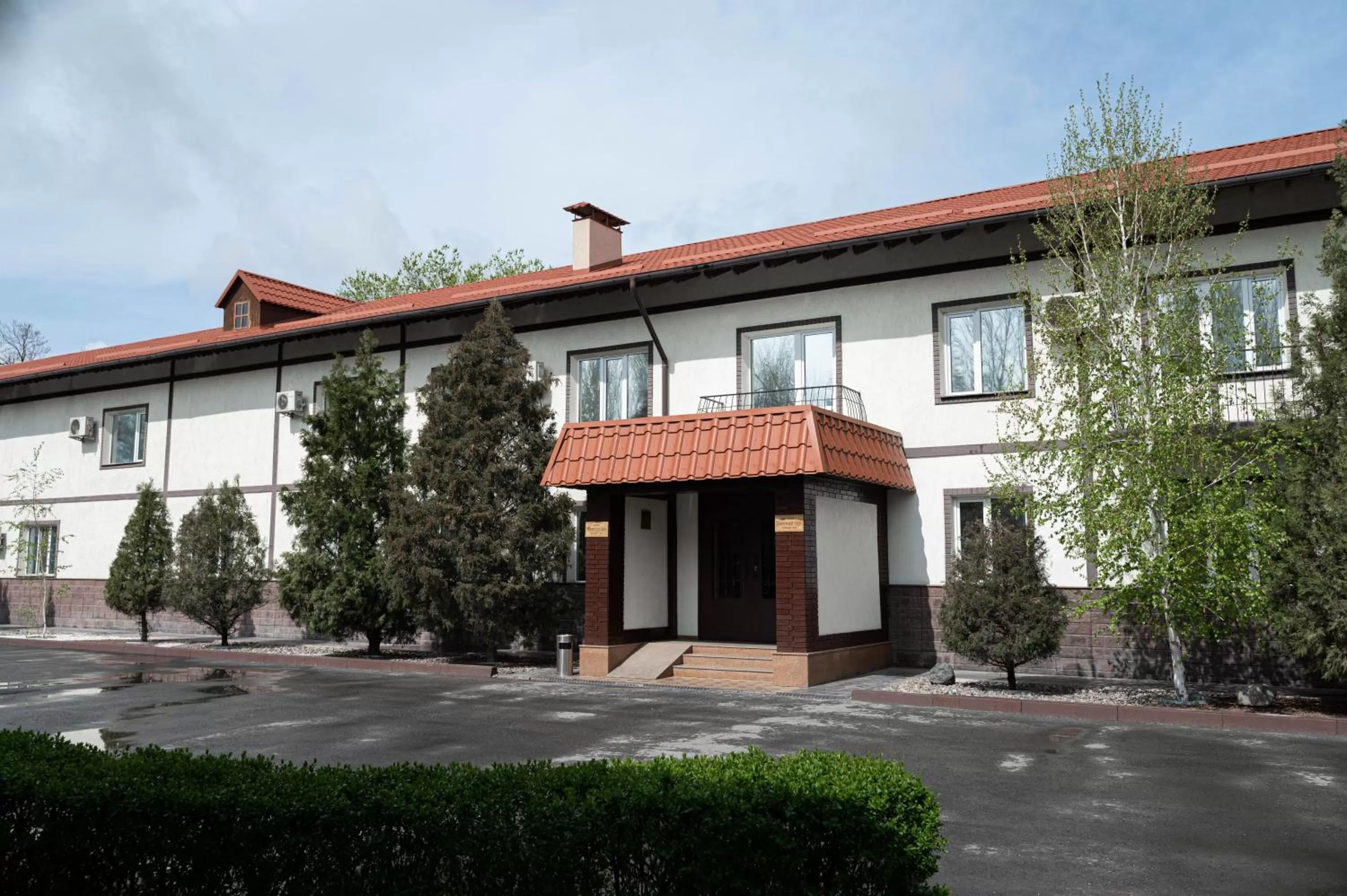 Property Building in UYUTNYY DOM