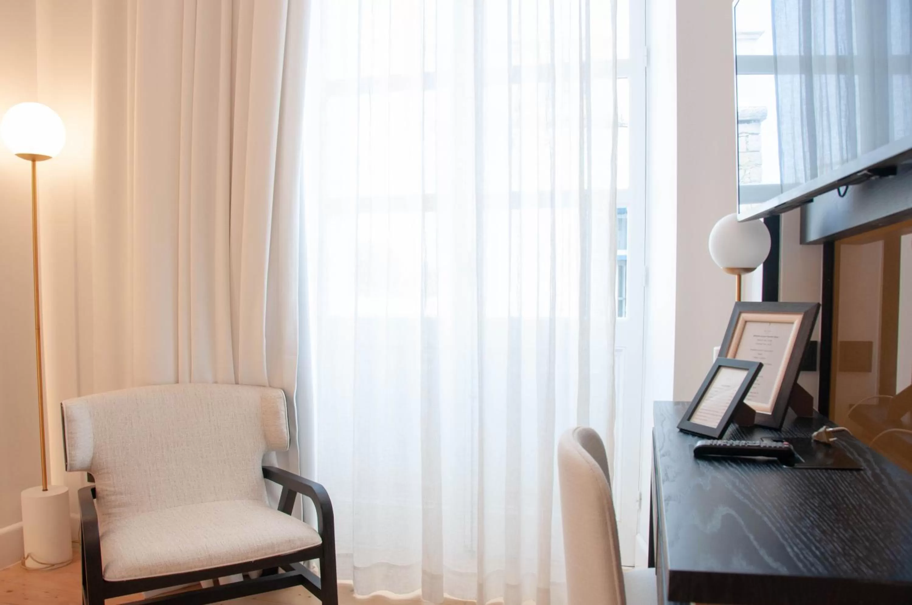 TV and multimedia in S Paul City Hotel