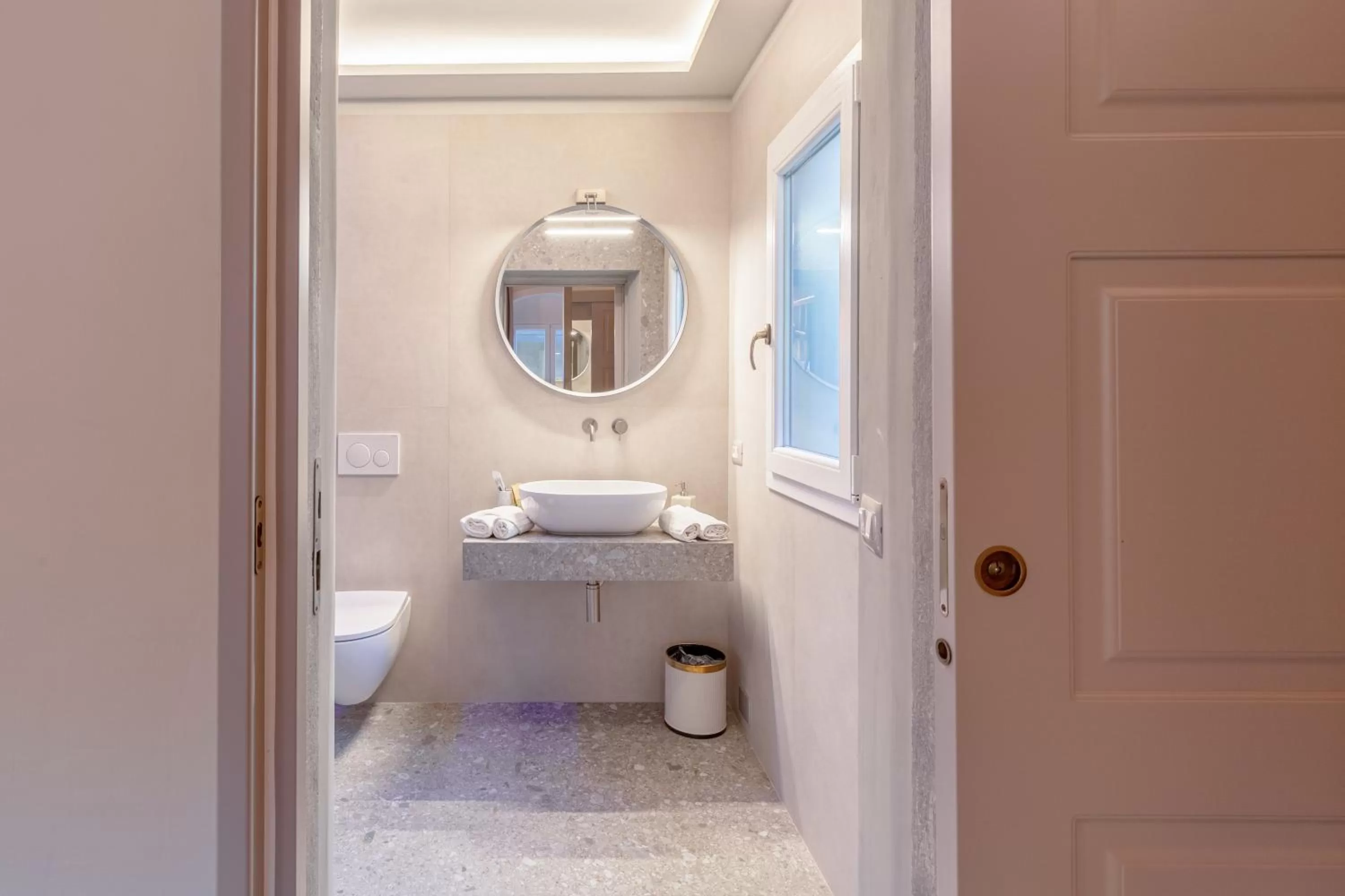 Bathroom in Dimora Le Torri - Boutique Luxury Suites in Florence Historic Centre - Adults Only