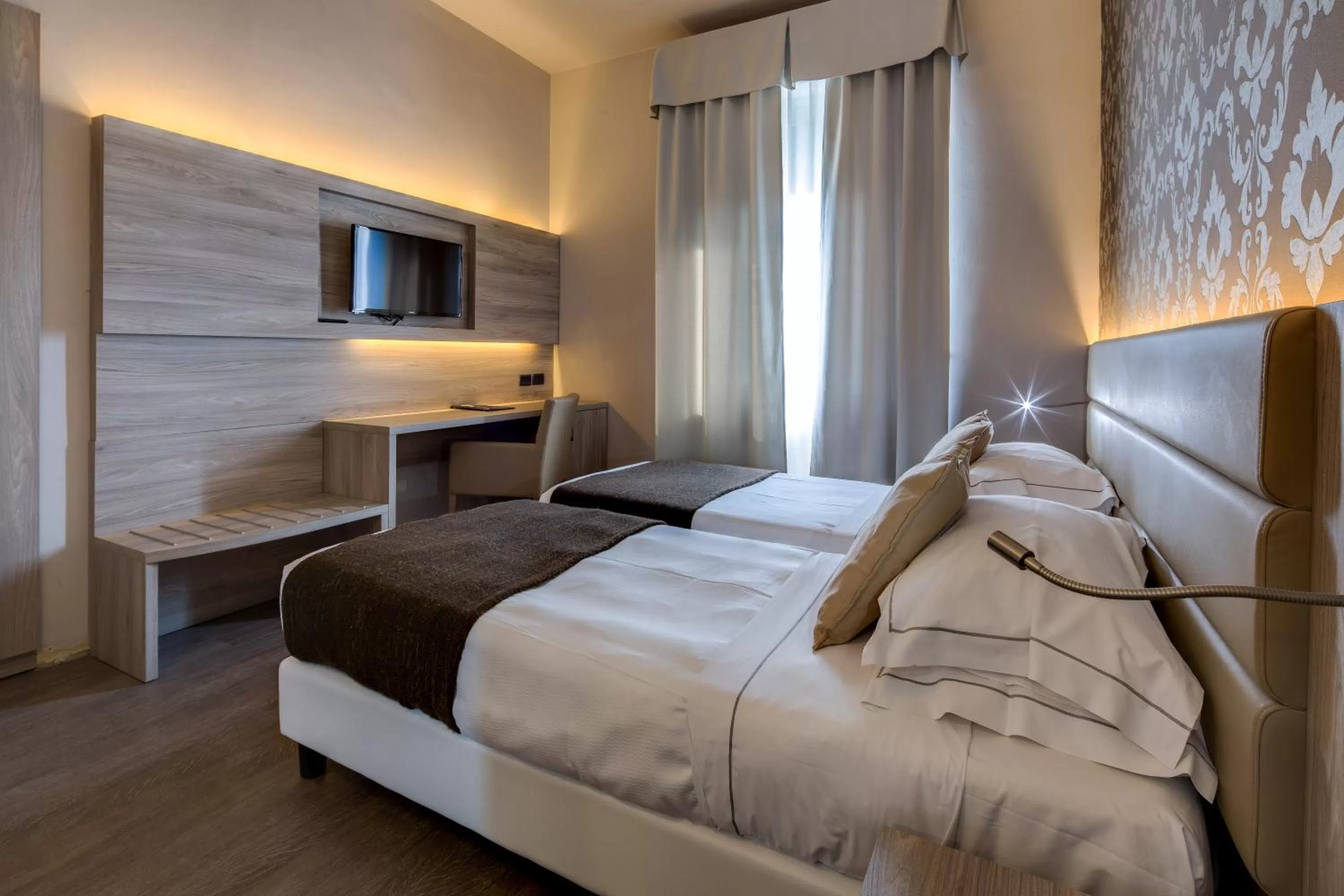 Bedroom, Bed in Hotel San Marco & Formula Club