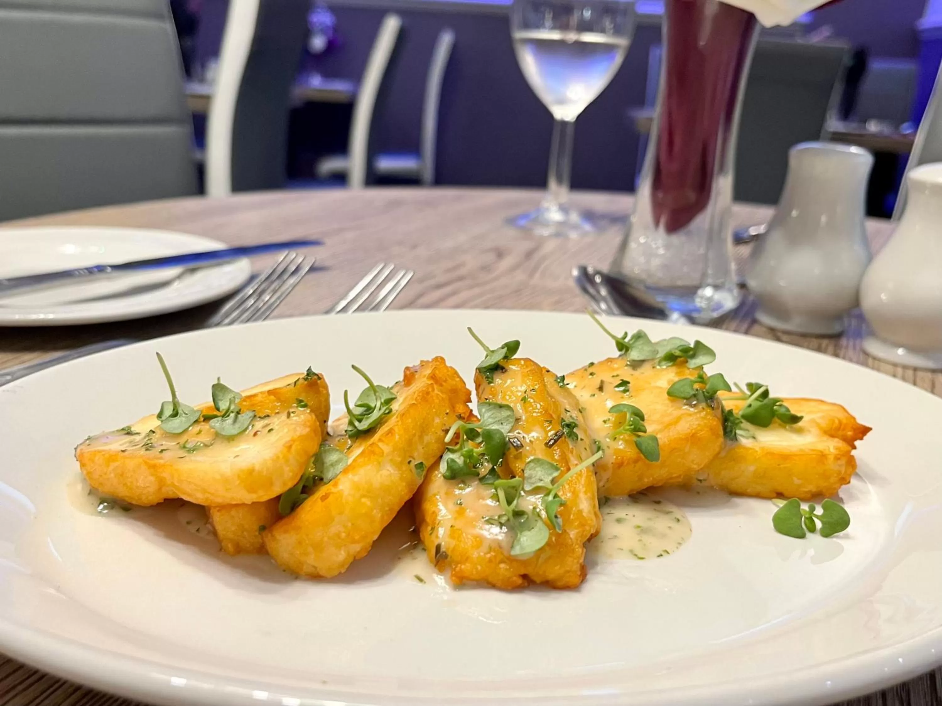 Restaurant/places to eat in Ruskin Hotel