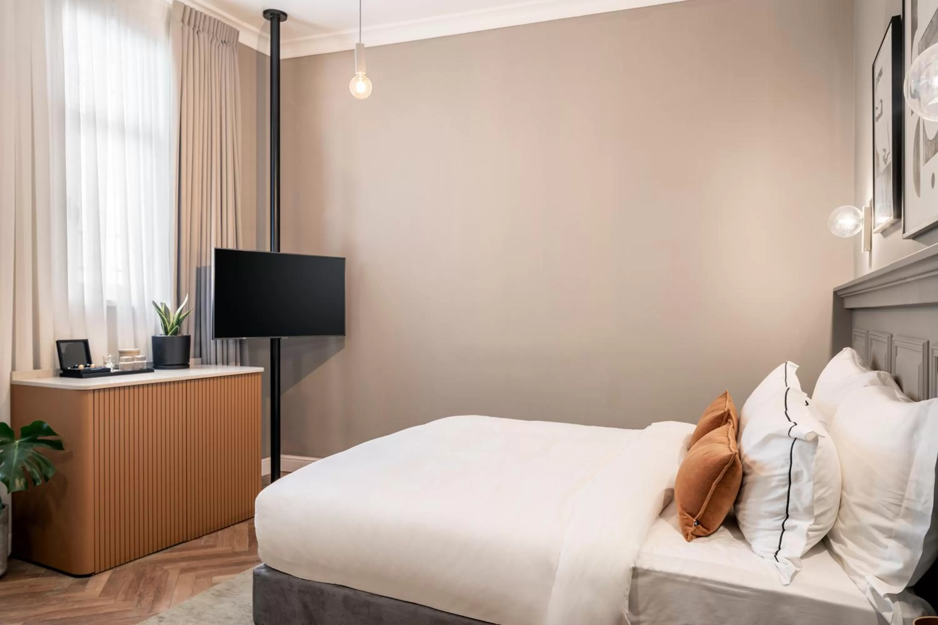 Bed in Hotel Noel - A Boutique Experience by Albi Collection