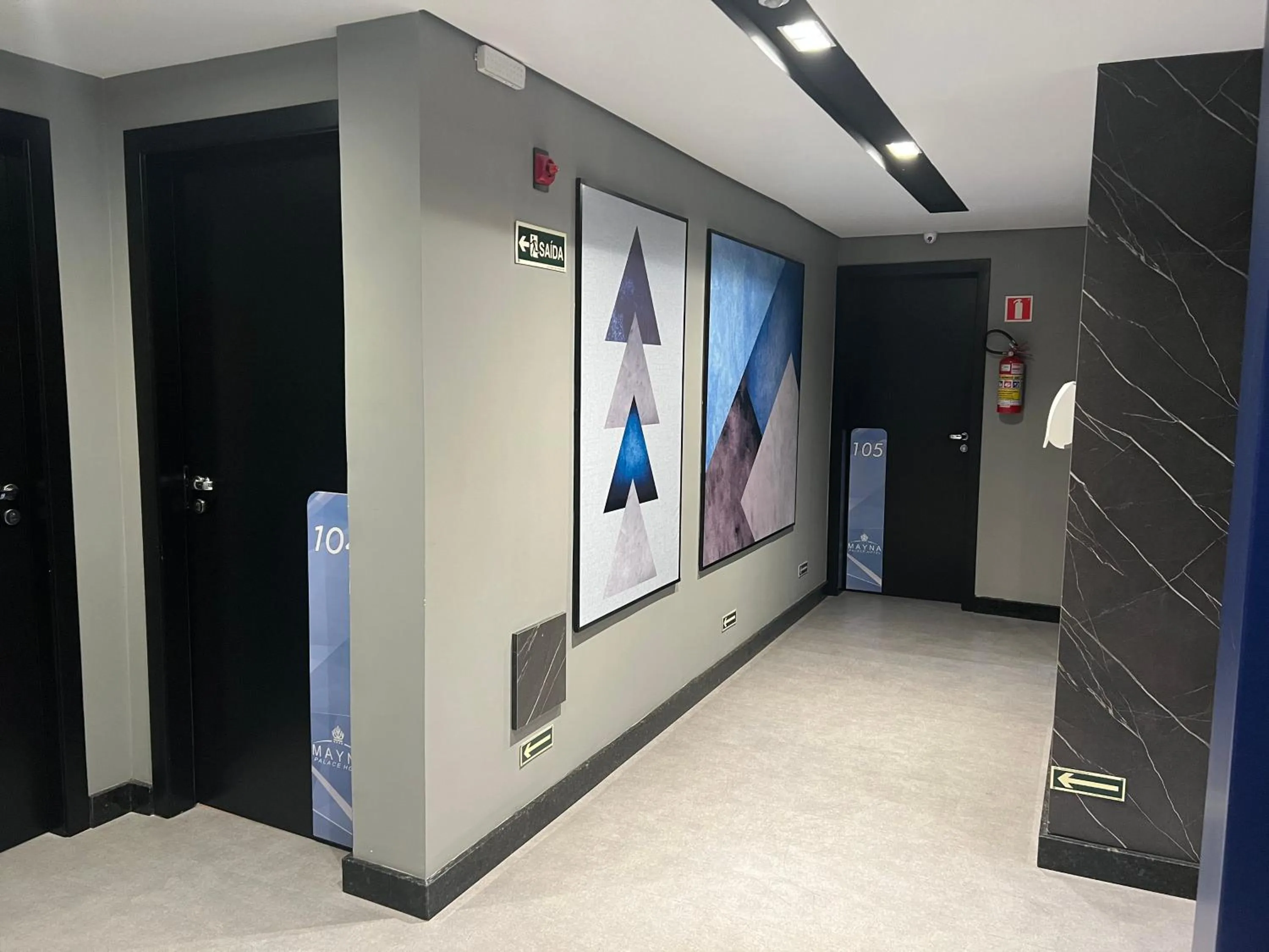 Seating area in Mayná Hotel Prudentópolis Centro