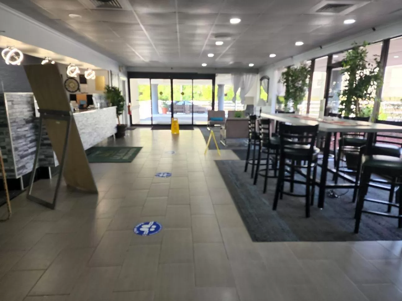 Breakfast in Suburban Studios Rock Hill Northeast I-77