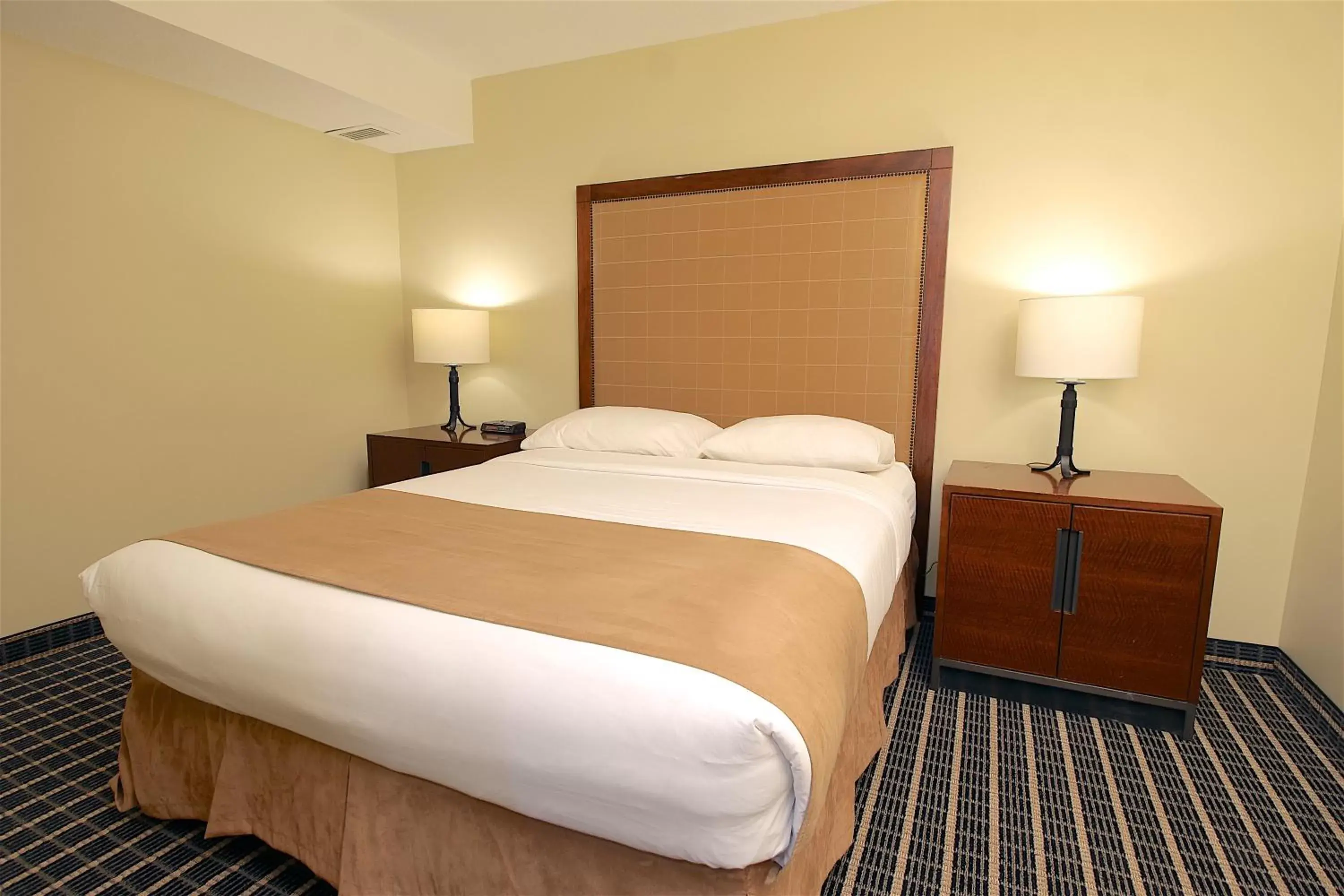 Medicine Hat Suites Medicine Hat Suites