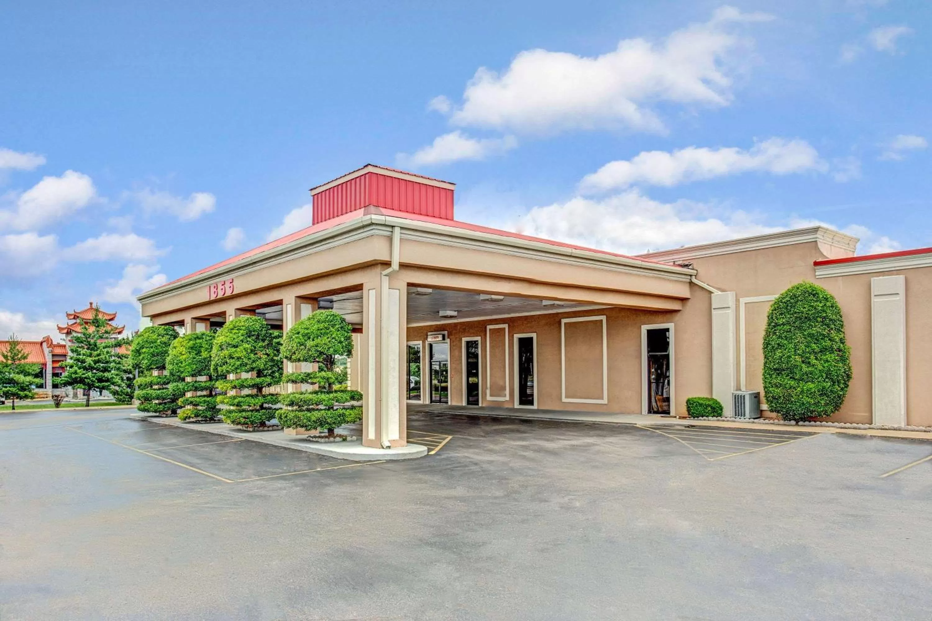 Property building in Ramada by Wyndham Murfreesboro