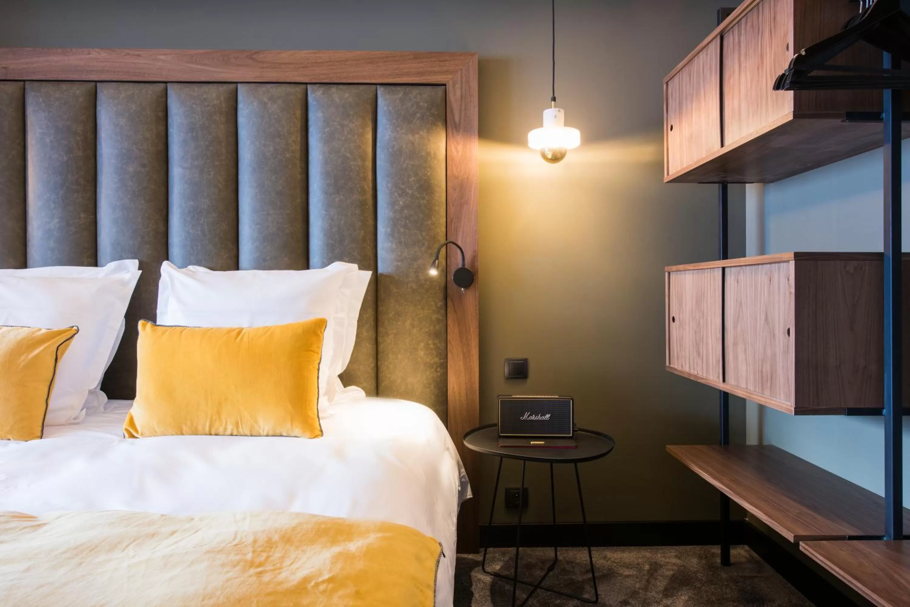 Duplex Top Floor with ski slope view in Fahrenheit Seven Courchevel