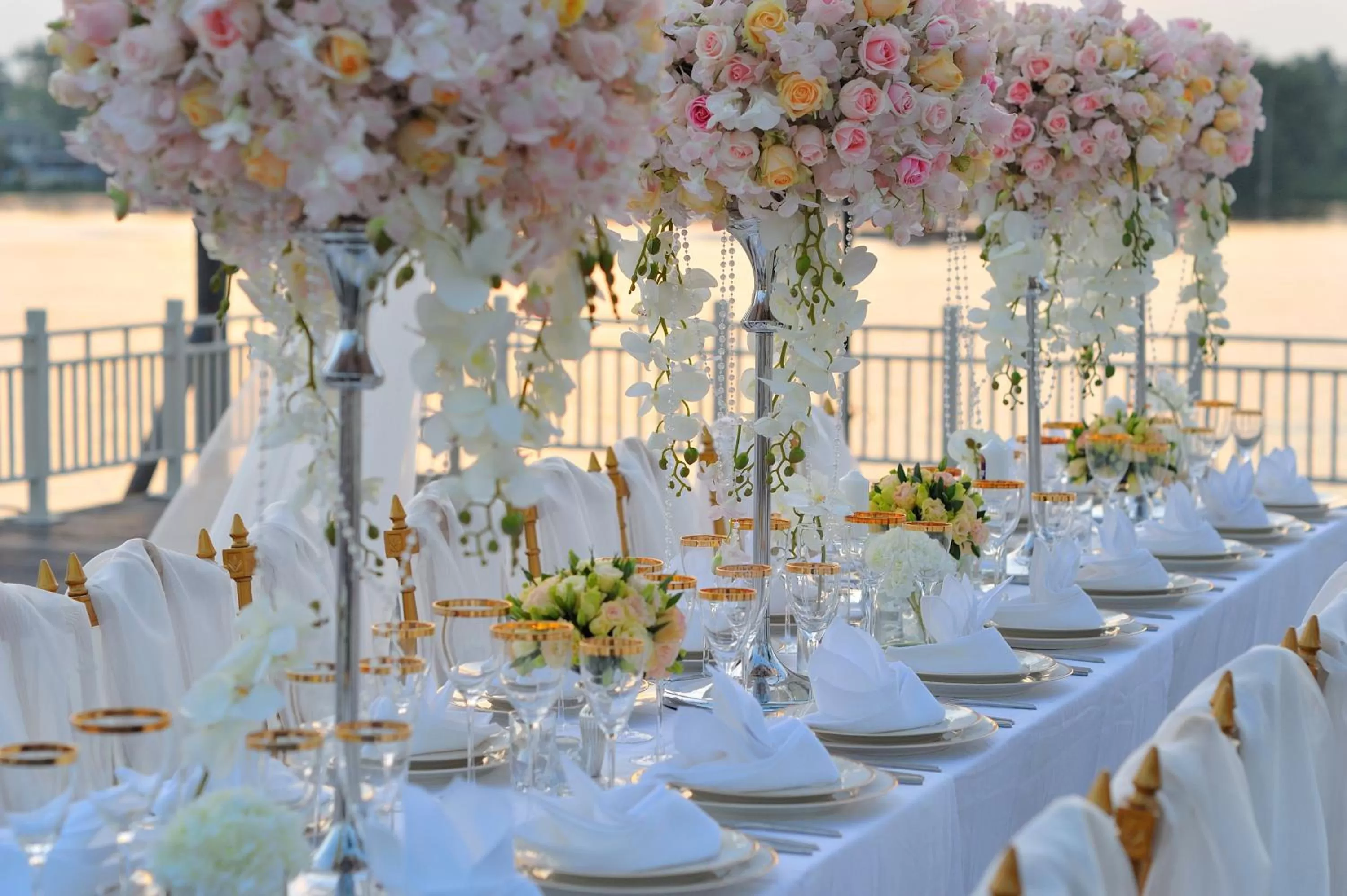 Restaurant/places to eat in Kalanan Riverside Resort