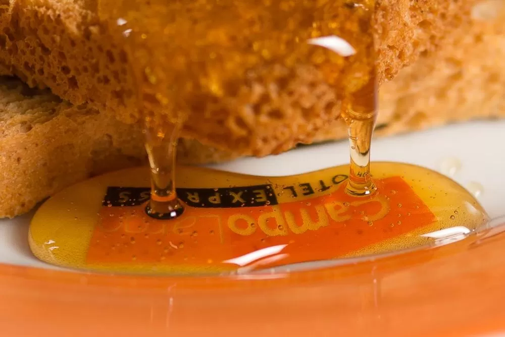 Food and drinks in Hotel Campo Largo Express