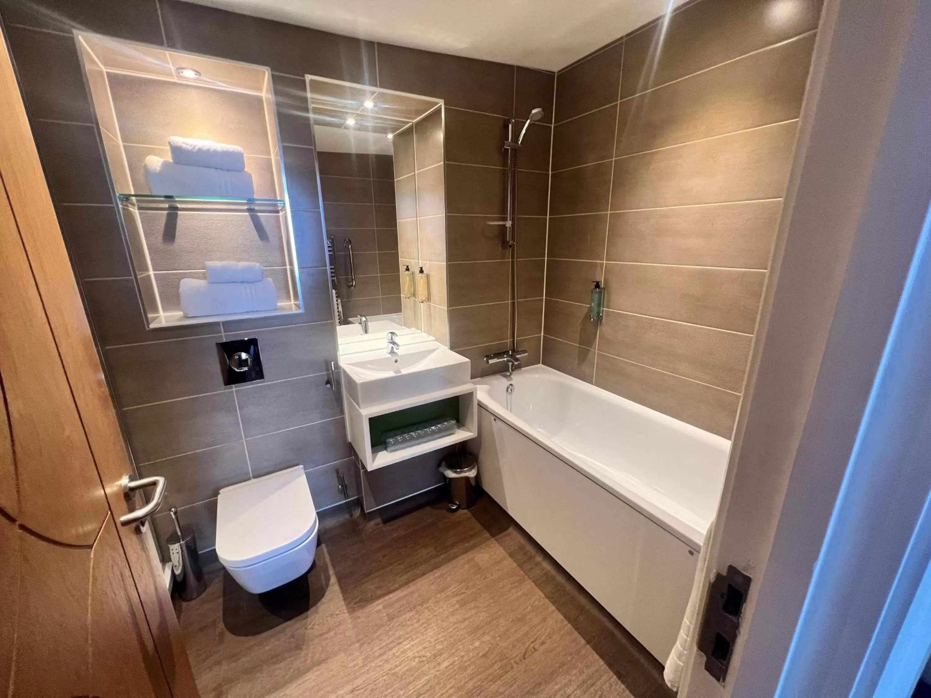 Bathroom in The Golden Lion Wetherspoon