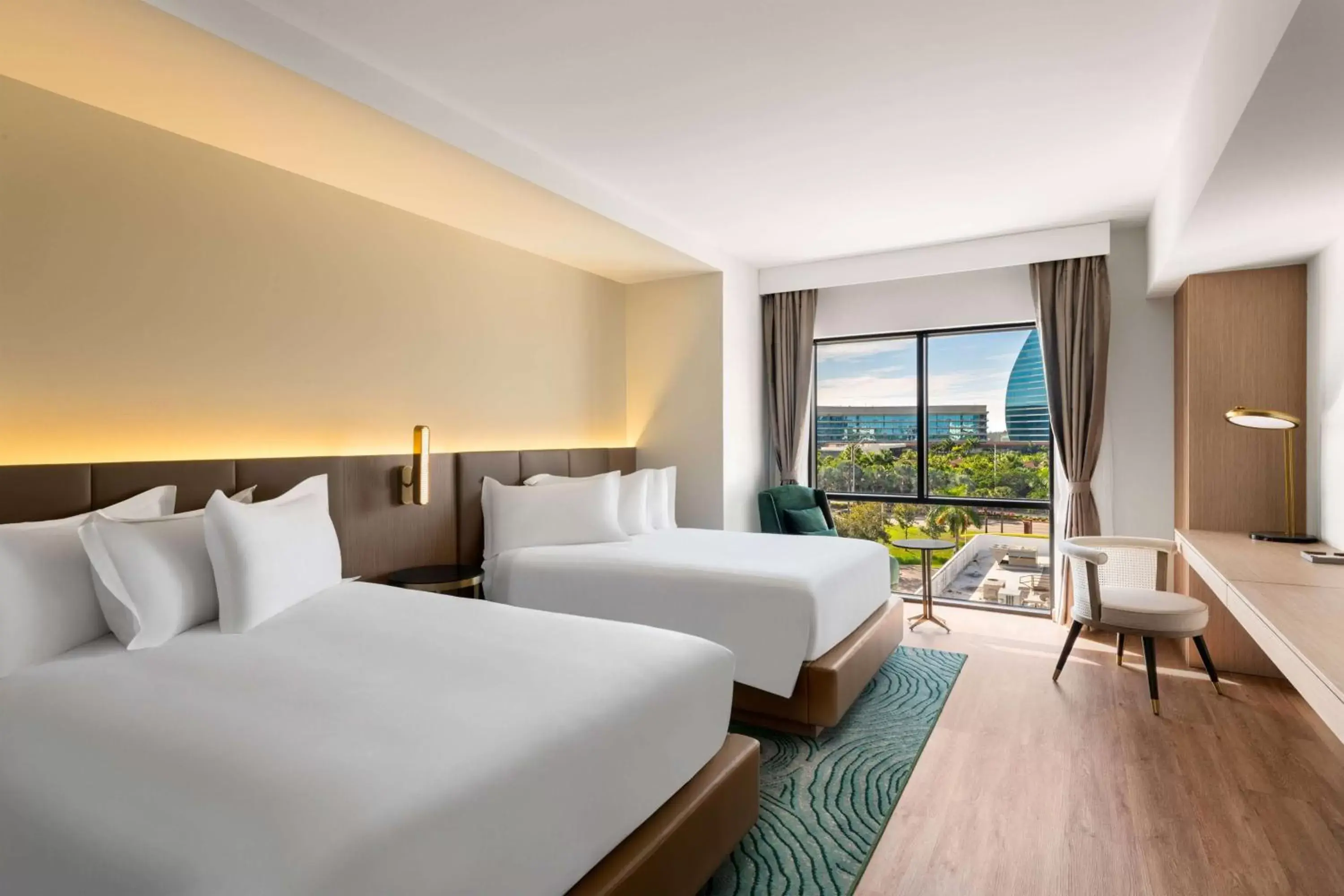 Double Room with Two Double Beds - Hearing Impaired Access/Non-Smoking in Dolce by Wyndham Hollywood Double Room with Two Double Beds - Hearing Impaired Access/Non-Smoking in Dolce by Wyndham Hollywood