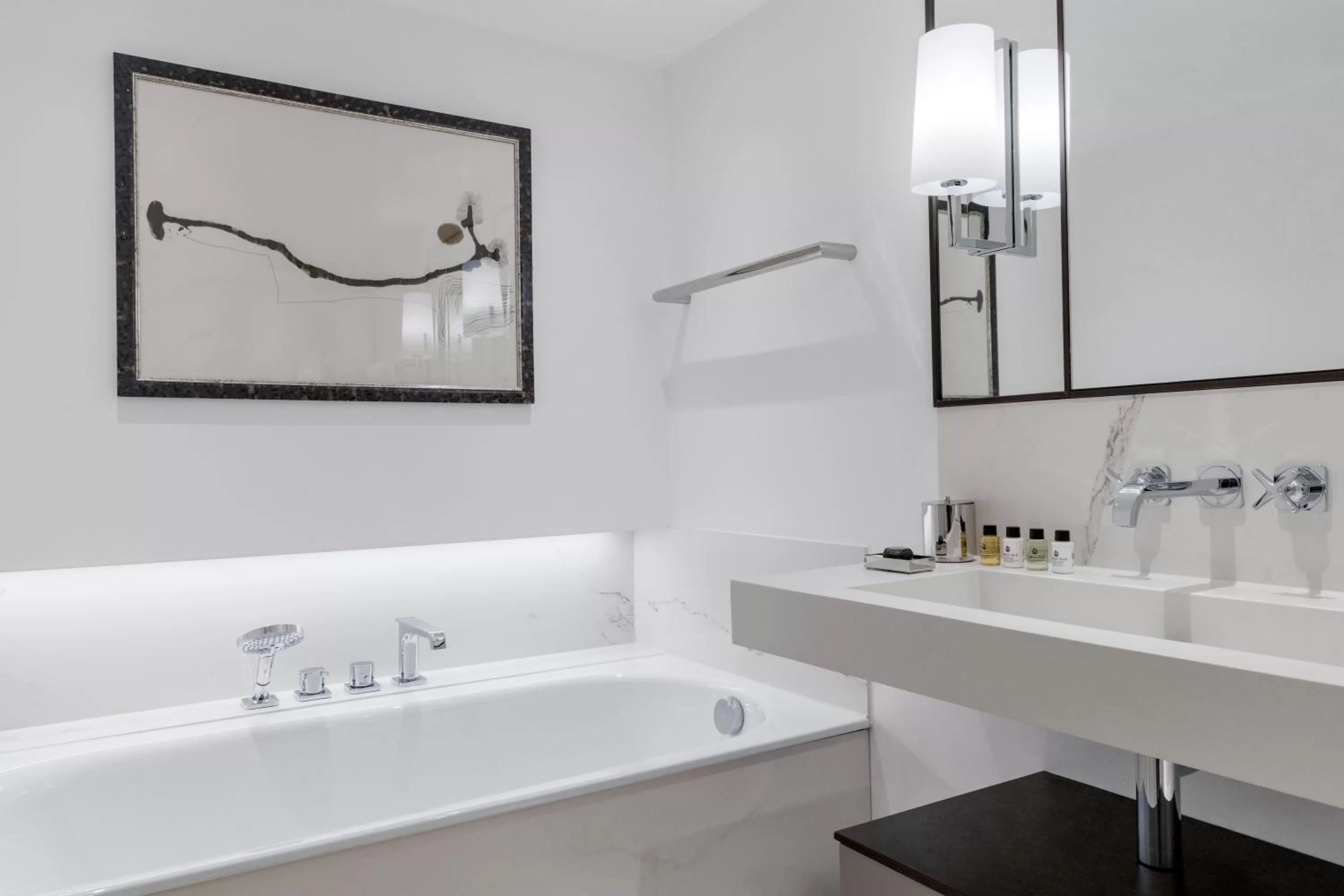 Bathroom in Old Bank Hotel