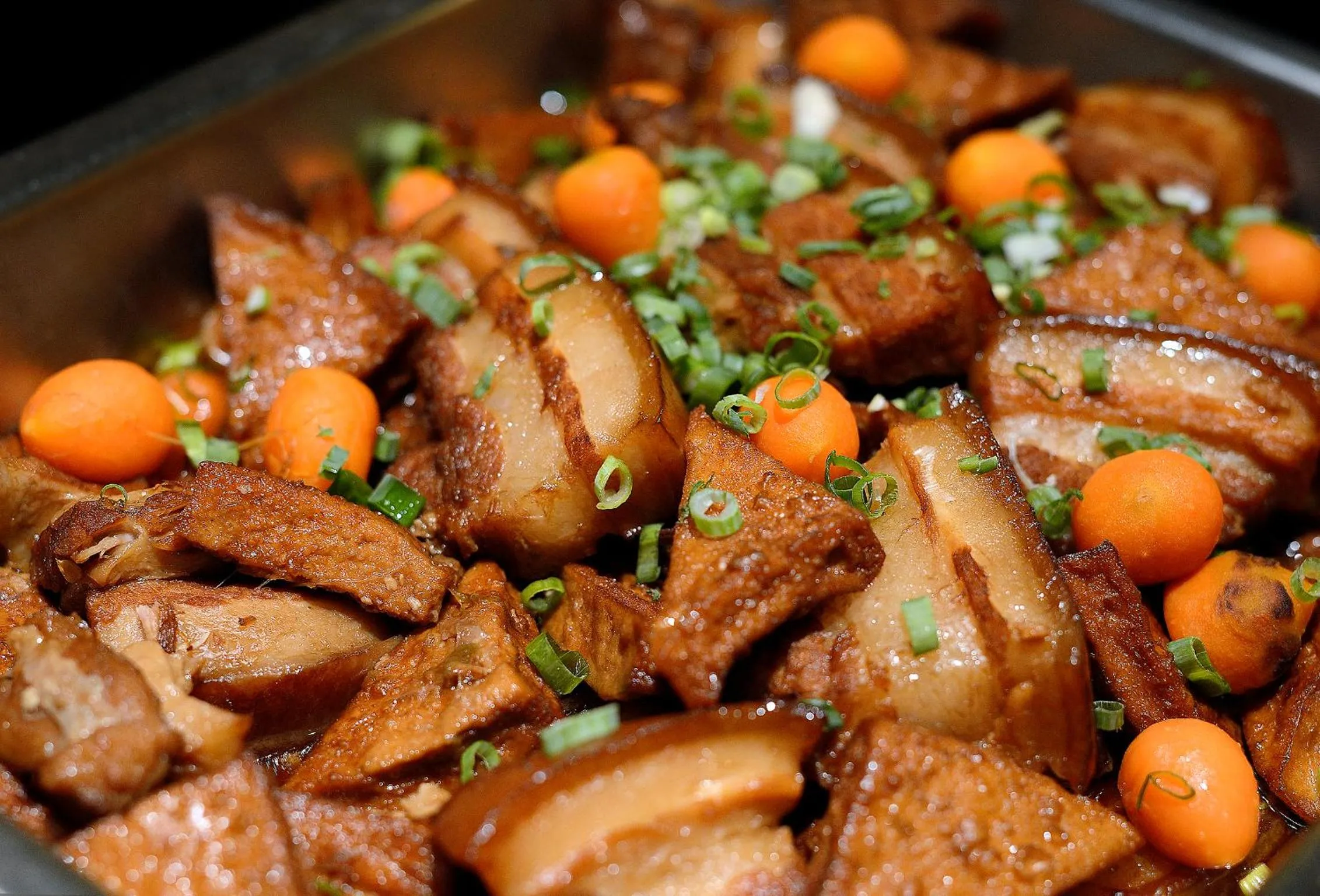 Buffet breakfast in Le Midi Hotel Jungli