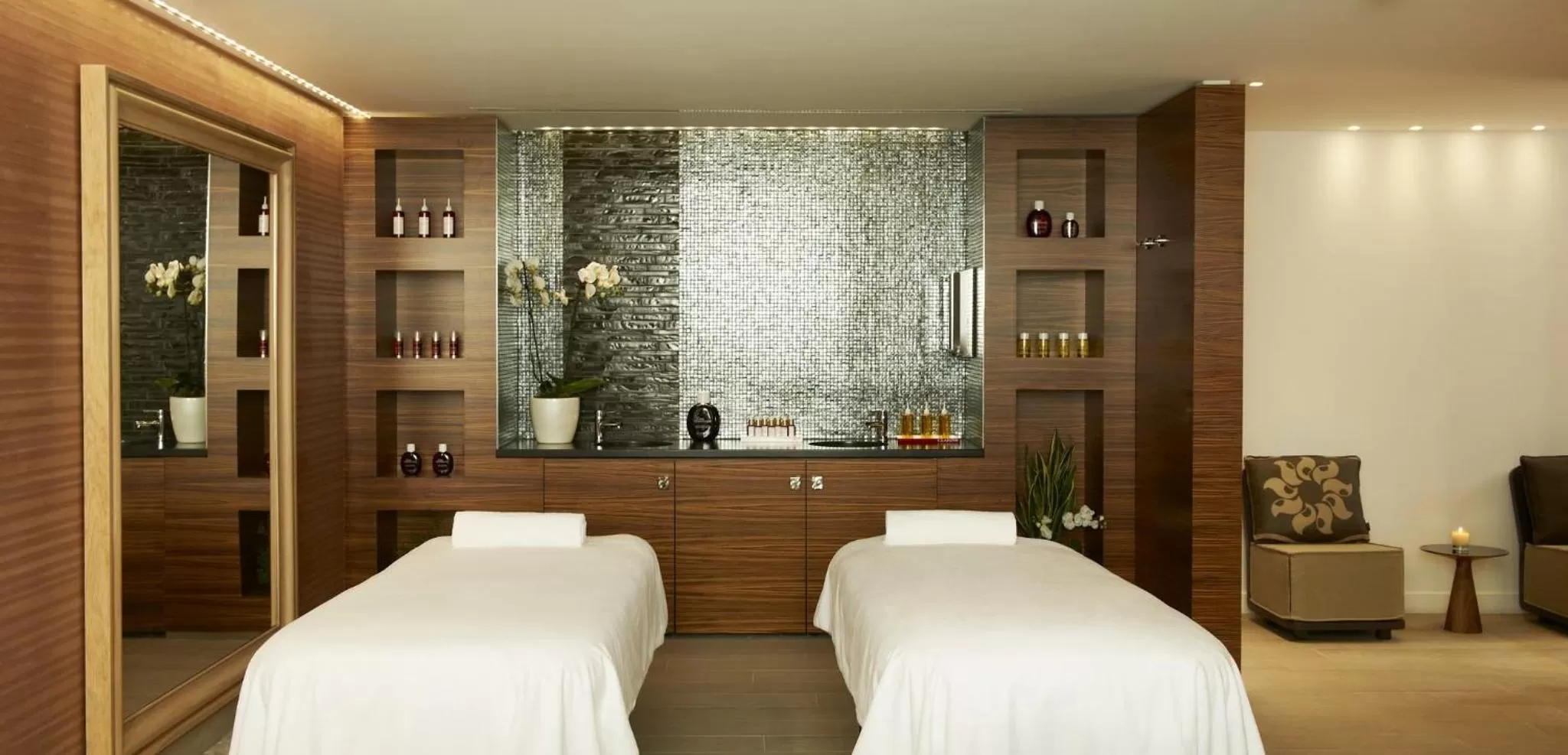 Spa and wellness centre/facilities, Bed in InterContinental Marseille - Hotel Dieu by IHG